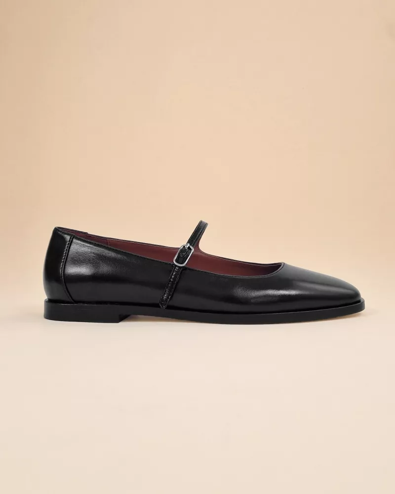 Caruso Black Ballerinas