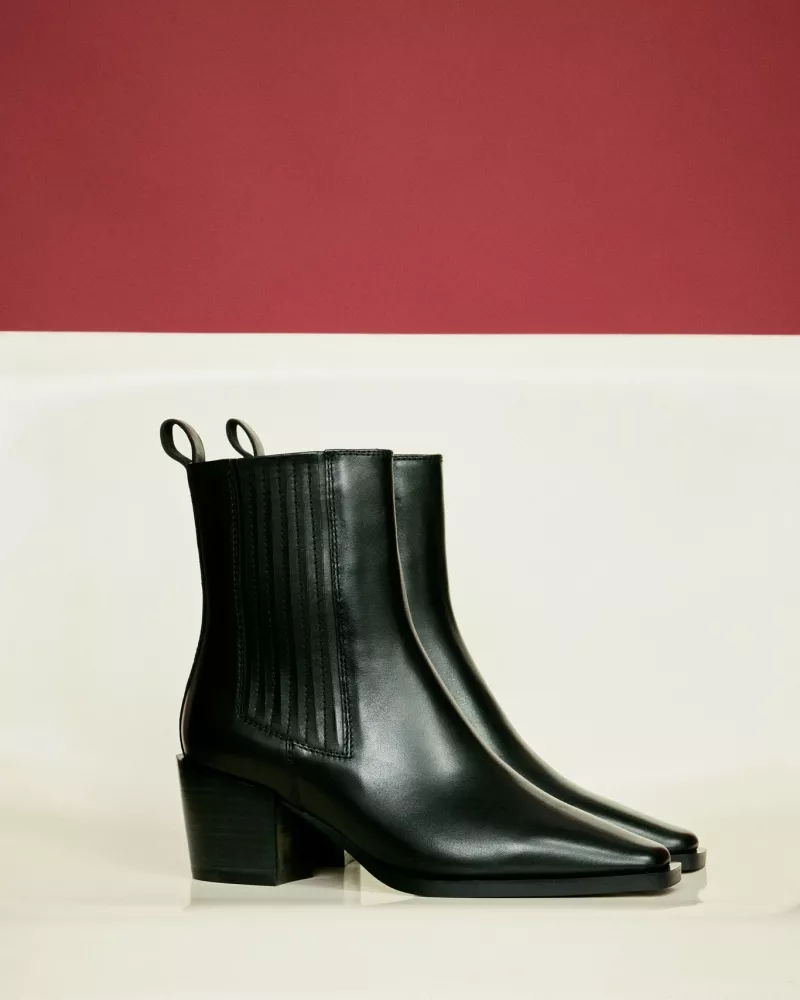 BLACK CHELSEA BOOTS WITH SMALL BLOCK HEEL JANE II BLACK