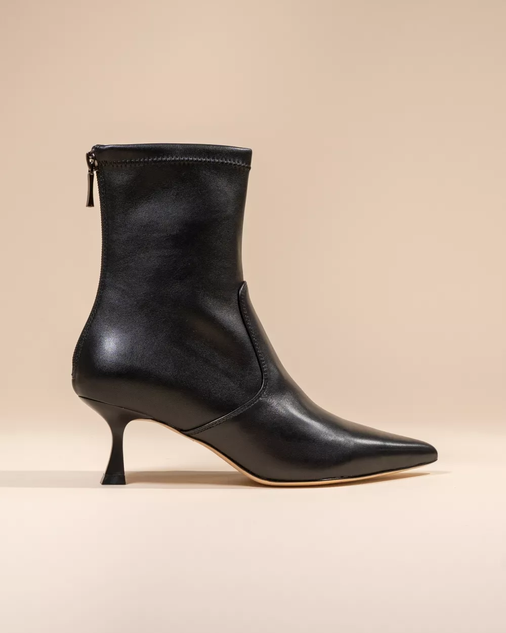 POINTED-TOE LOW BOOTS WITH COIL HEEL LOUISE BLACK