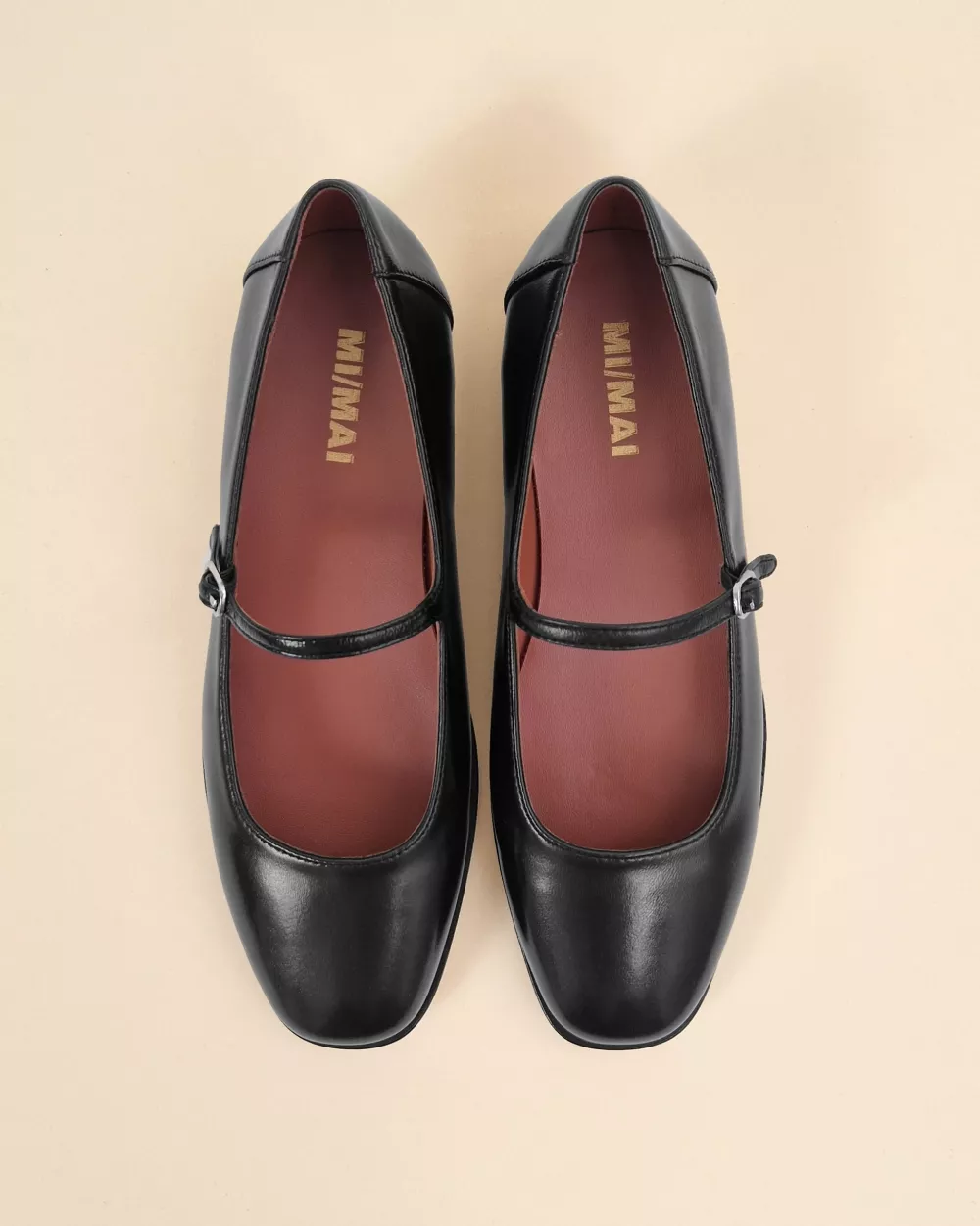 Caruso Black Ballerinas