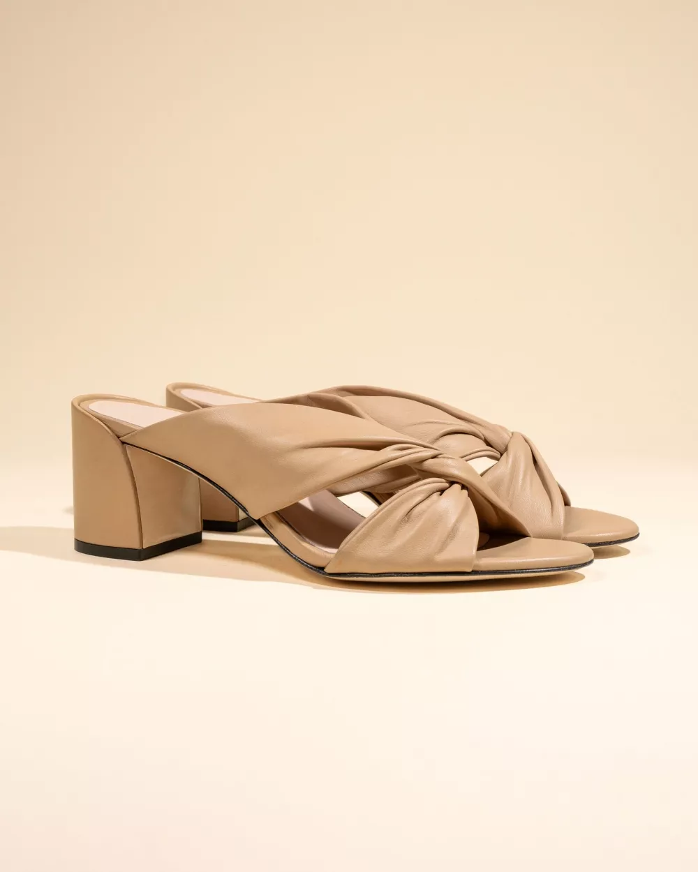 Daria Nude Mules