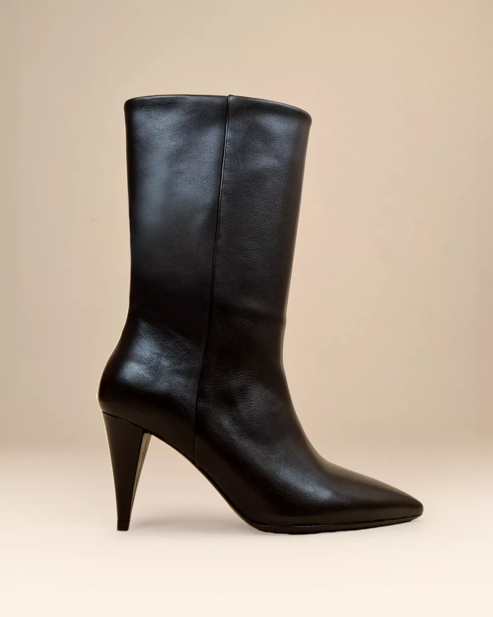 Arad Black Short Pointy Boot