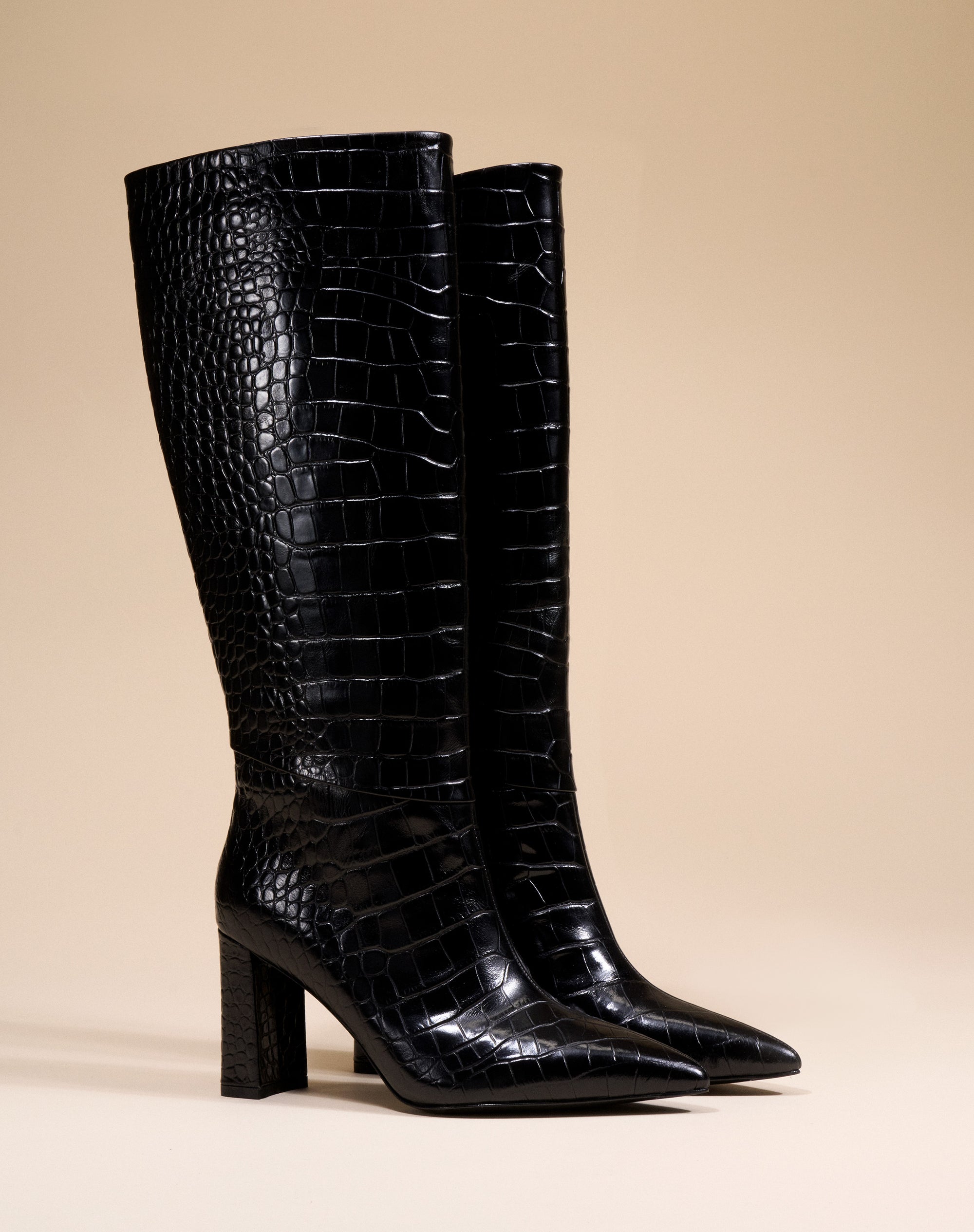 BOTTES NOIRES FACON CROCODILE A HAUT TALON BLOC WASSILY BLACK CROC