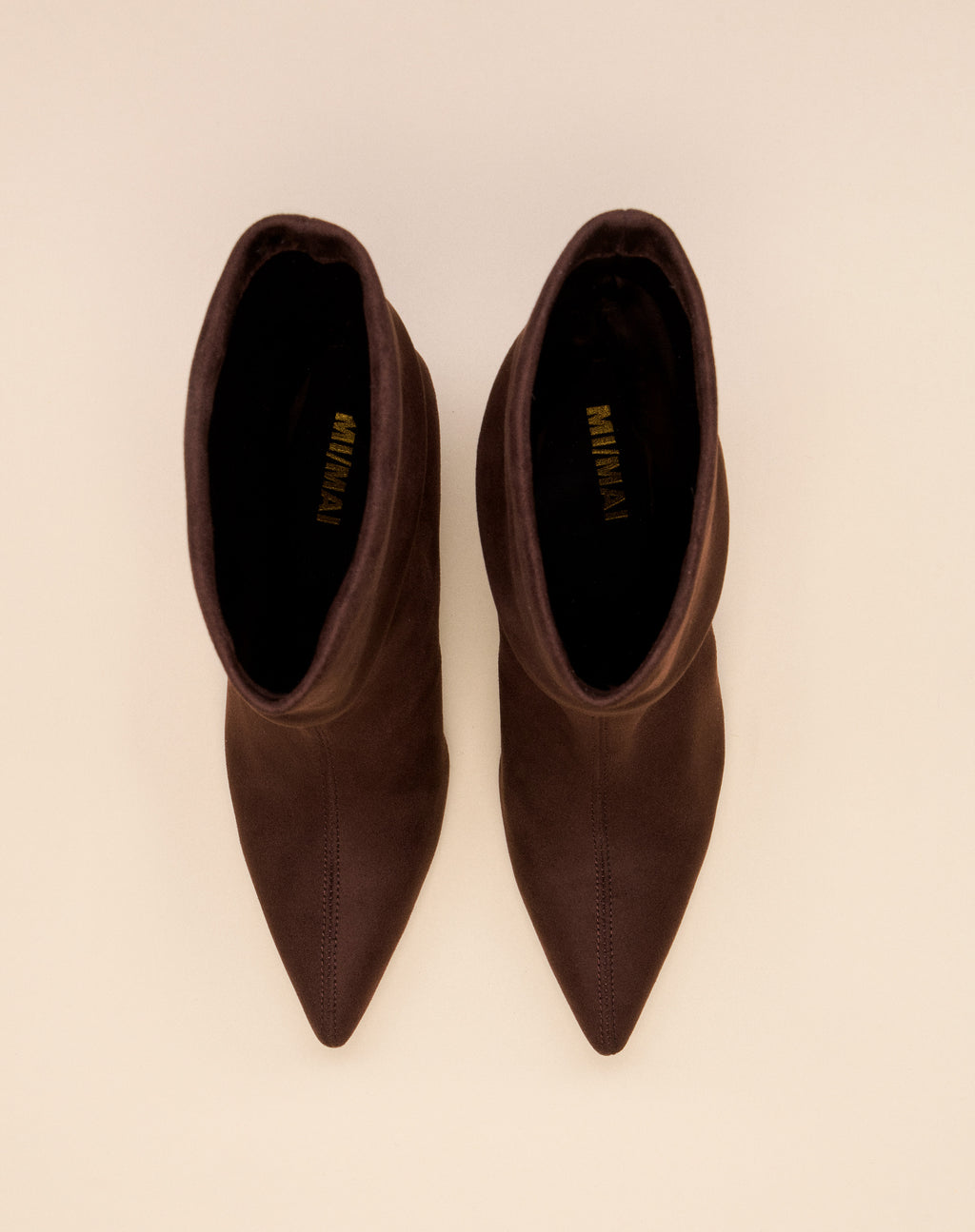 BOTTINES A TALON HAUT ET BOUT POINTU ZAHA CHOCOLATE