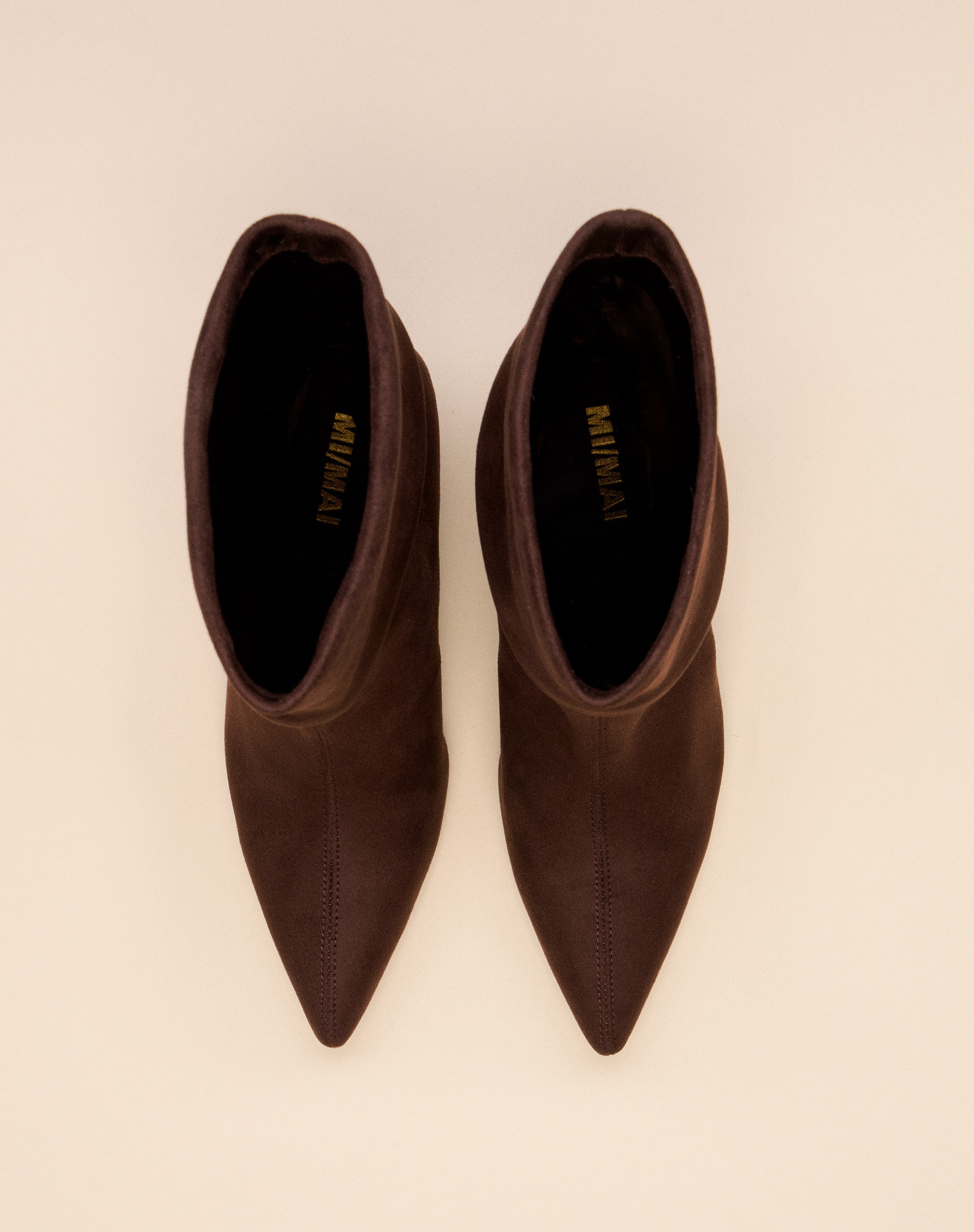 BOTTINES A TALON HAUT ET BOUT POINTU ZAHA CHOCOLATE