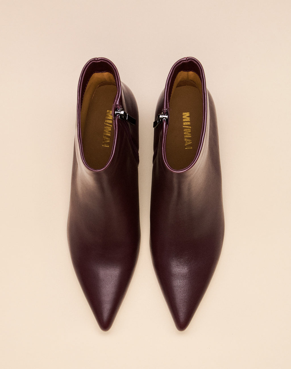 Noura Low Burgundy pointed-toe ankle boots