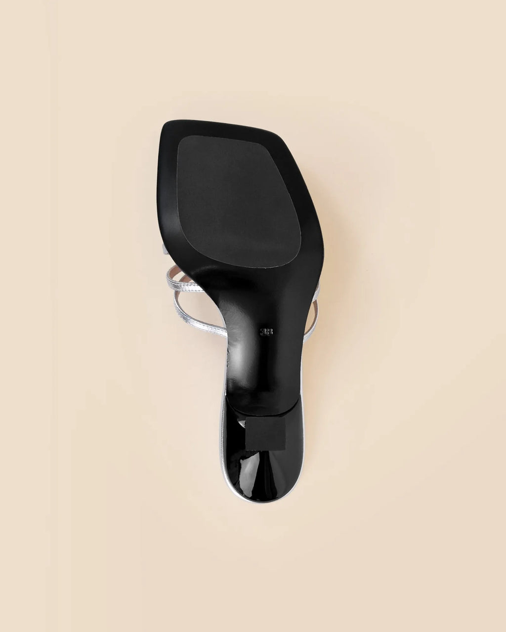 Mule multibrides à talon haut et bout carré en cuir argenté Isamu Silver