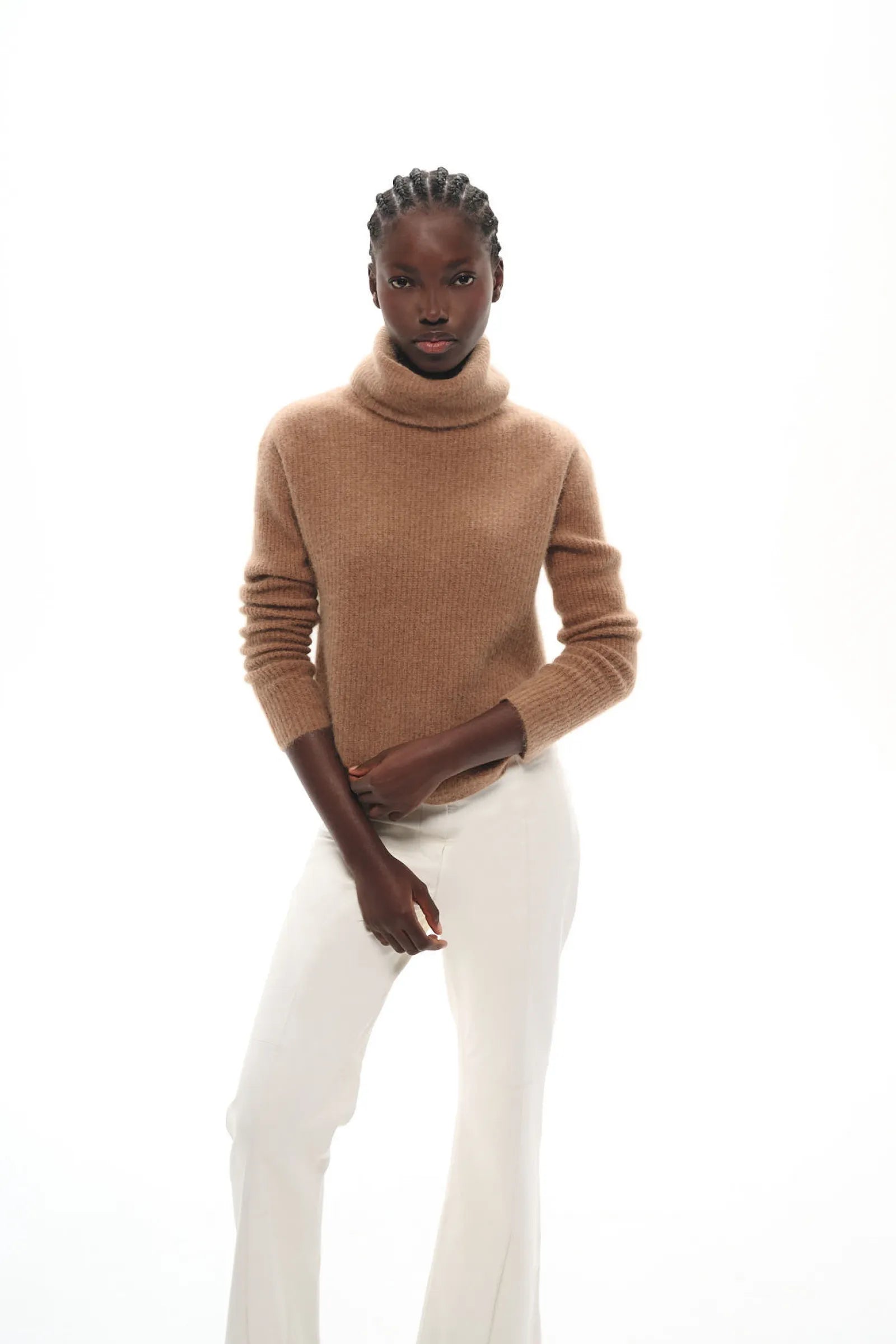 PULL COL ROULE EN MAILLE DE RACCOON DANO MOKA