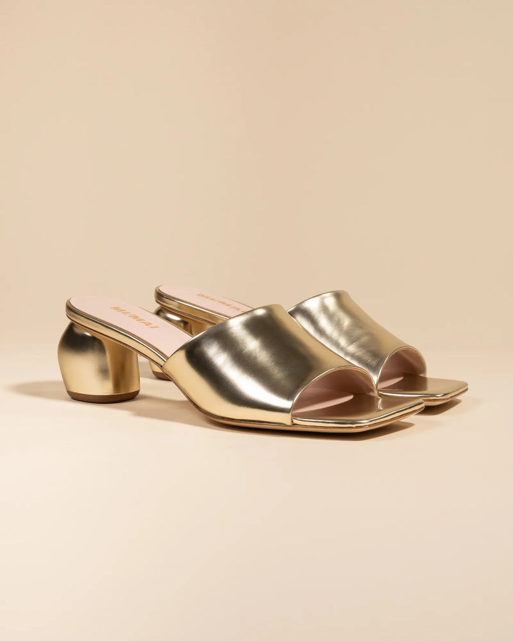 Mule à petit talon en cuir doré Gemma Low Gold