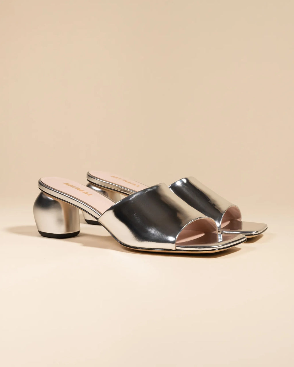 Mule à petit talon en cuir argenté Gemma Low Silver