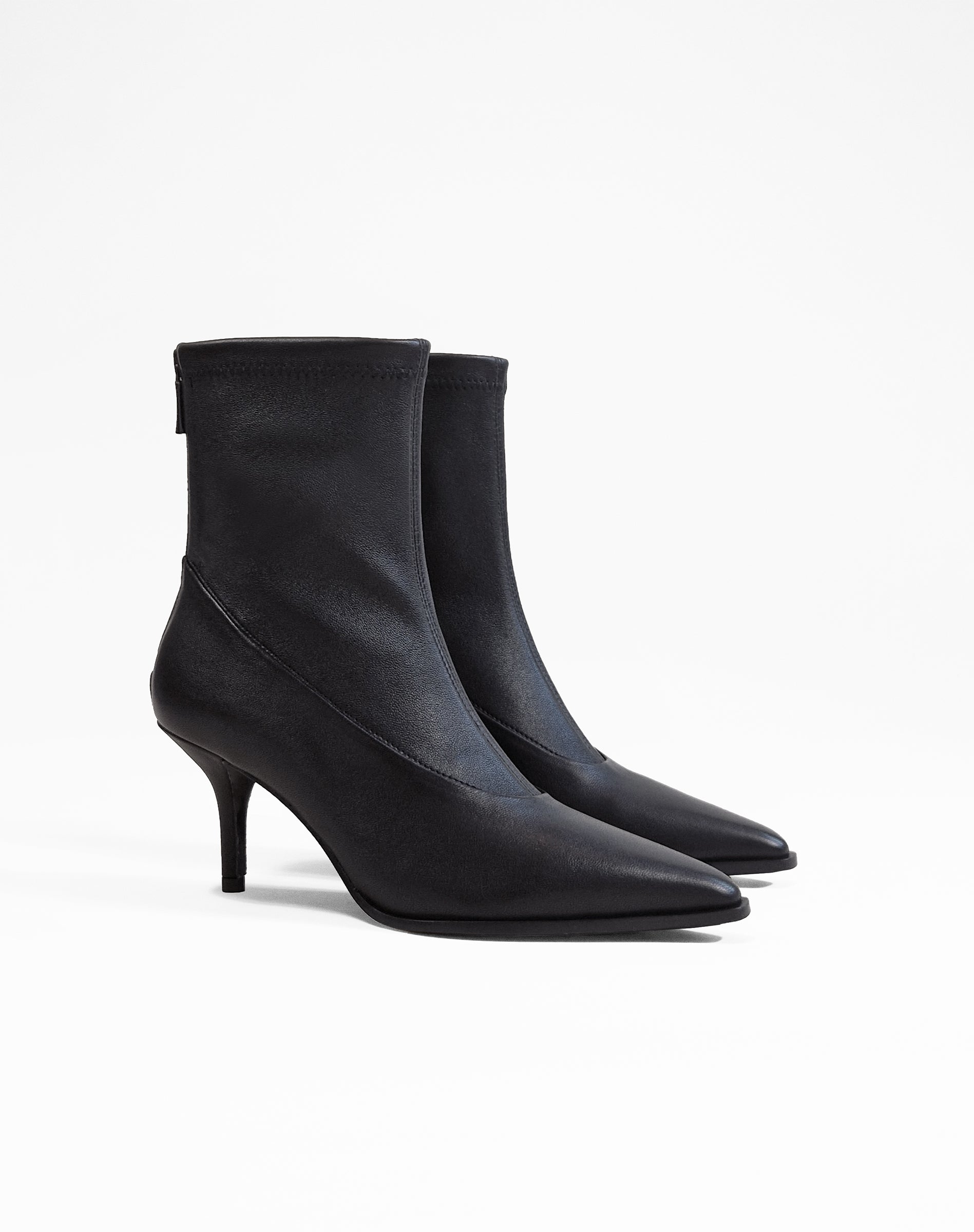 BLACK ANKLE BOOTS WITH POINTED TOE AND STILT HEEL ANDO BLACK CALF
