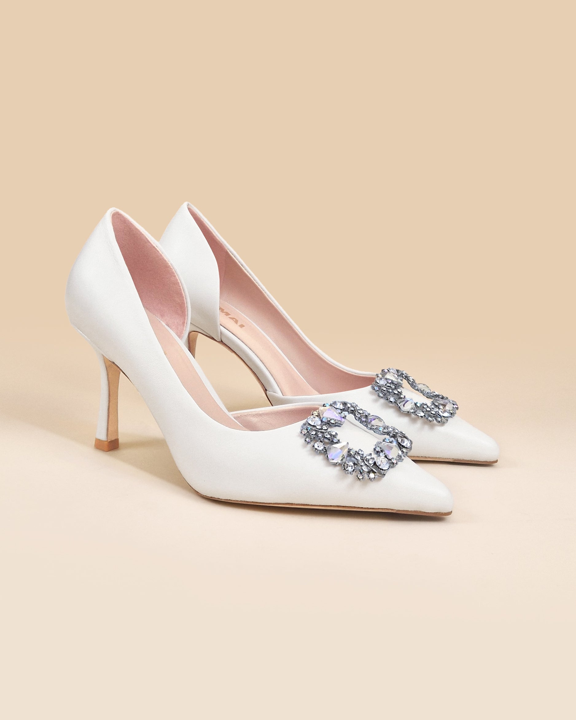 Escarpins en cuir blanc à ornement cristaux et strass Astoria White Leather