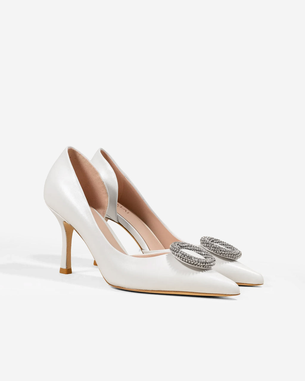 Escarpin en cuir blanc à bout pointu, talon aiguille et bijou strass cristaux Coco White