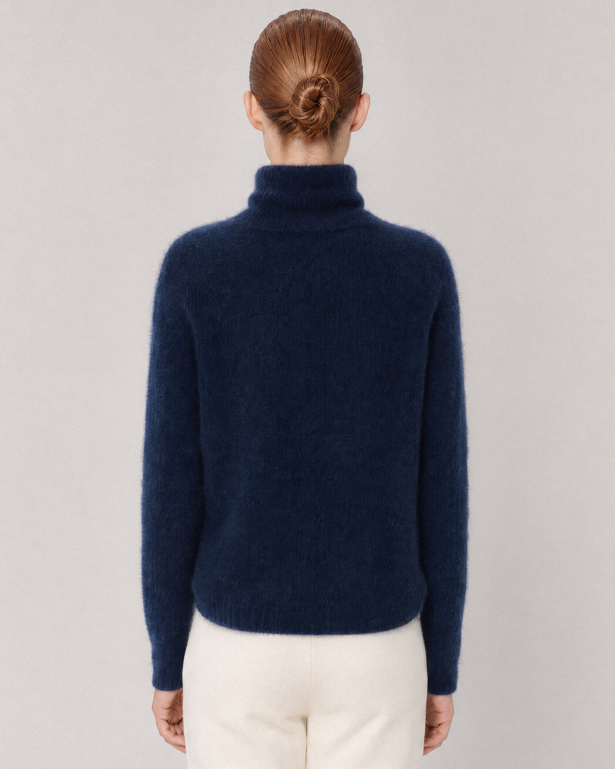 PULL COL ROULÉ EN MAILLE DE RACCOON DANO NAVY