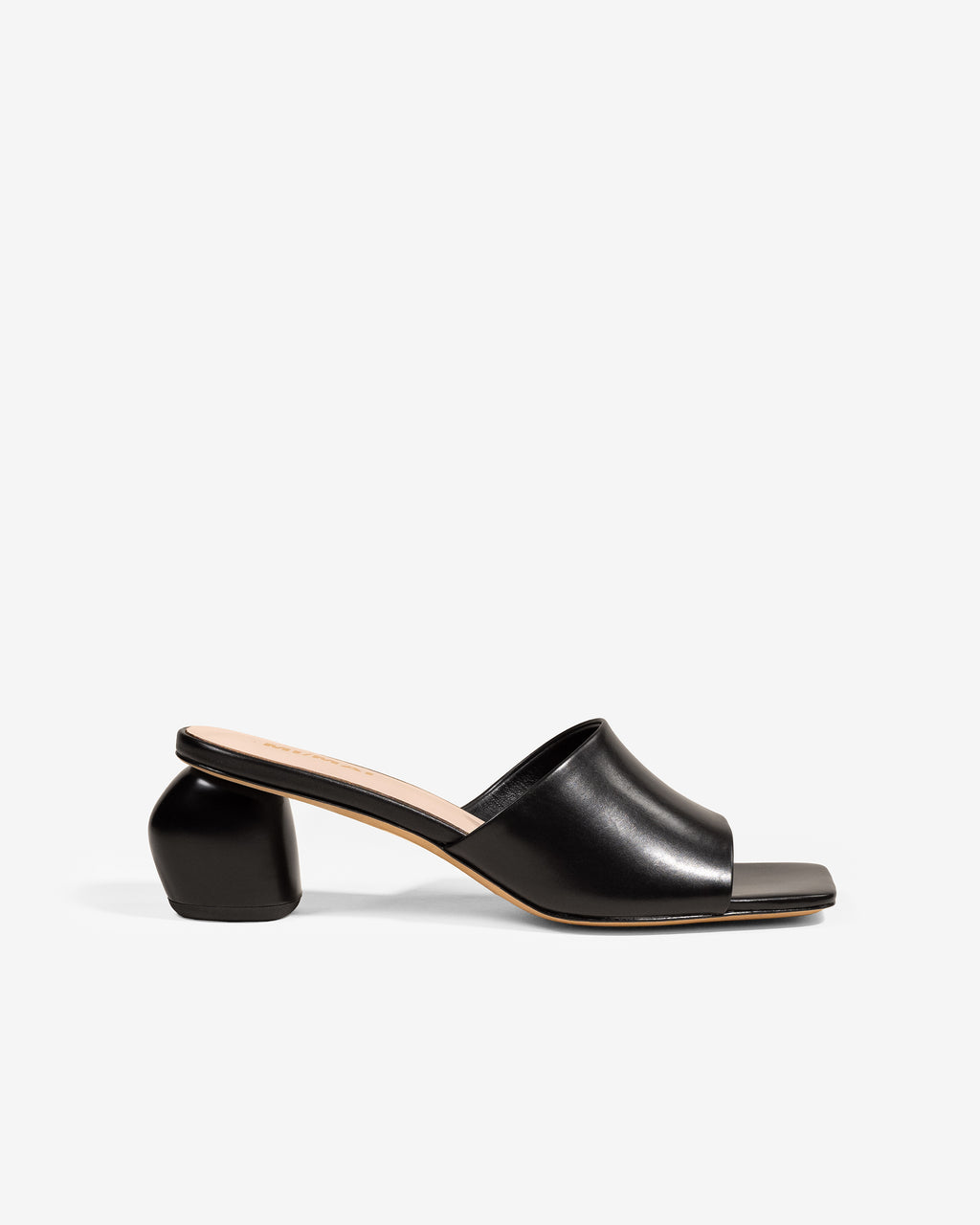 Gemma Low Black Mat low-heeled mule in black leather