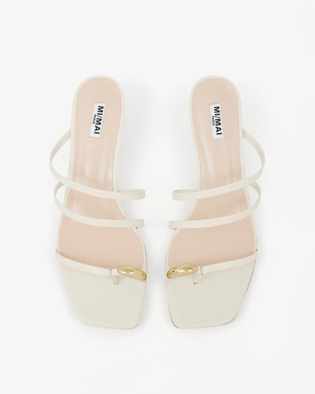 Mule en cuir blanc à talon bas à fines brides et bague d'orteil en métal doré Lima White