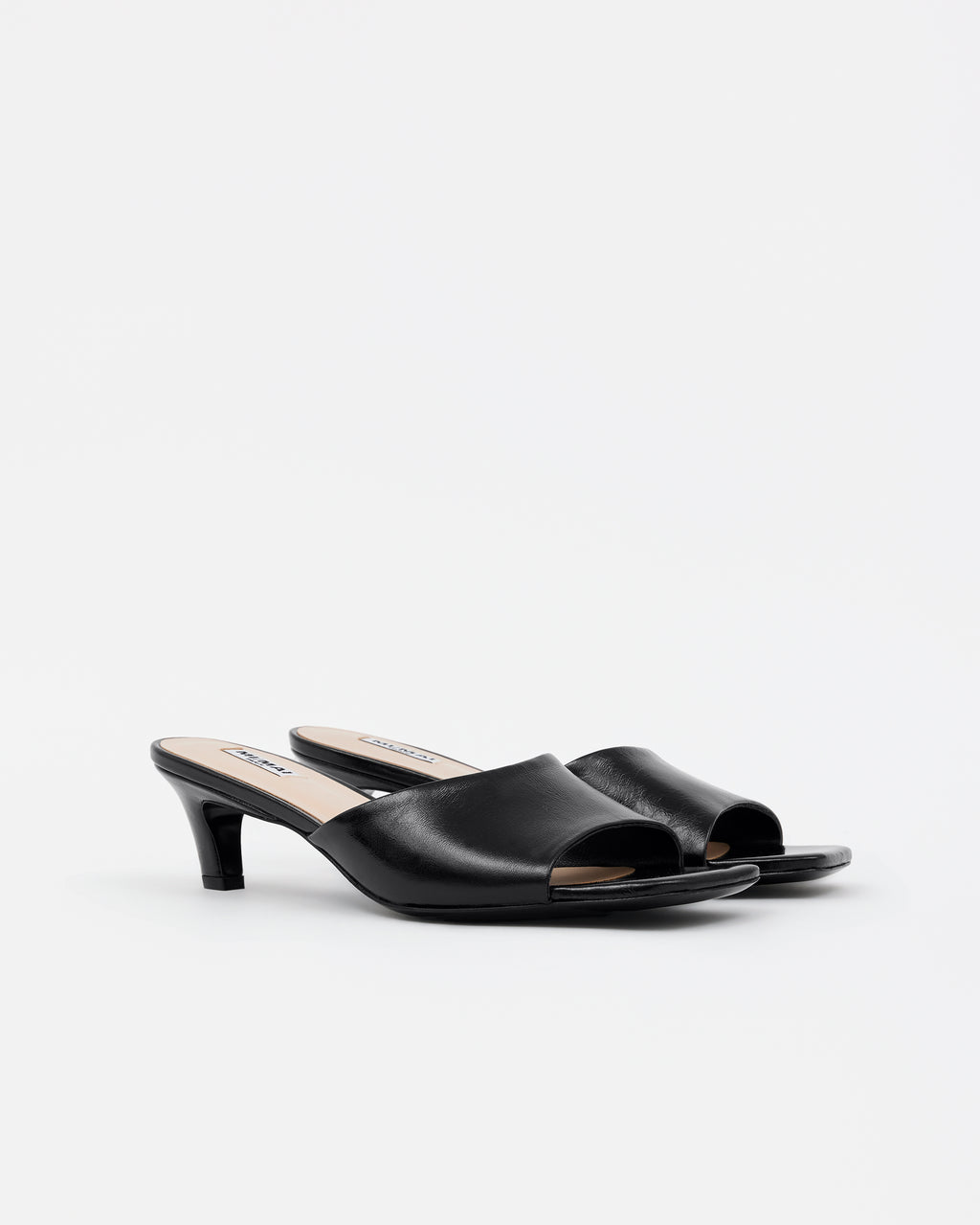 Mule en cuir glossy noir à talon bas Liz Black