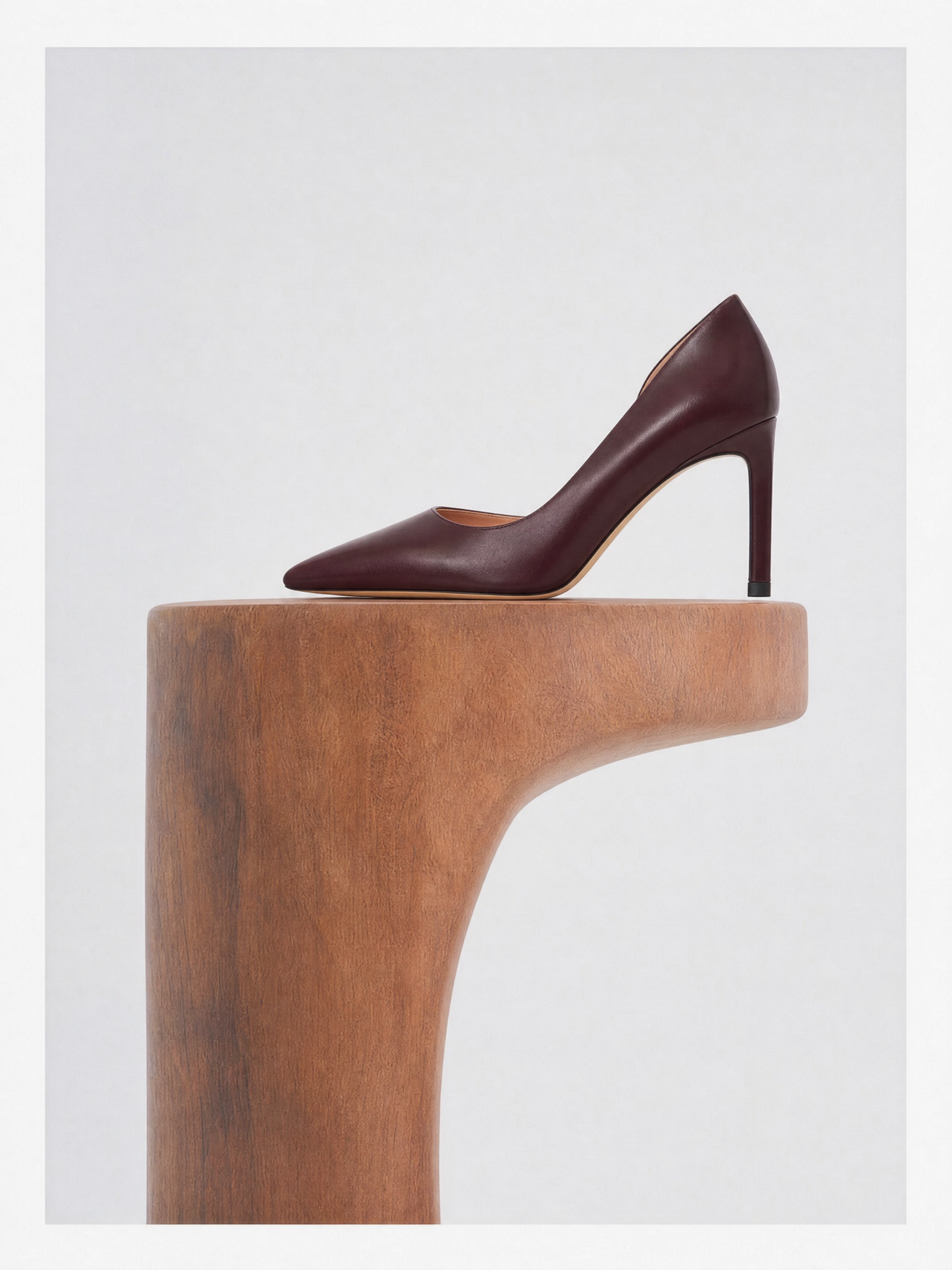 Escarpin en cuir bordeaux à bout pointu Kelly Burgundy
