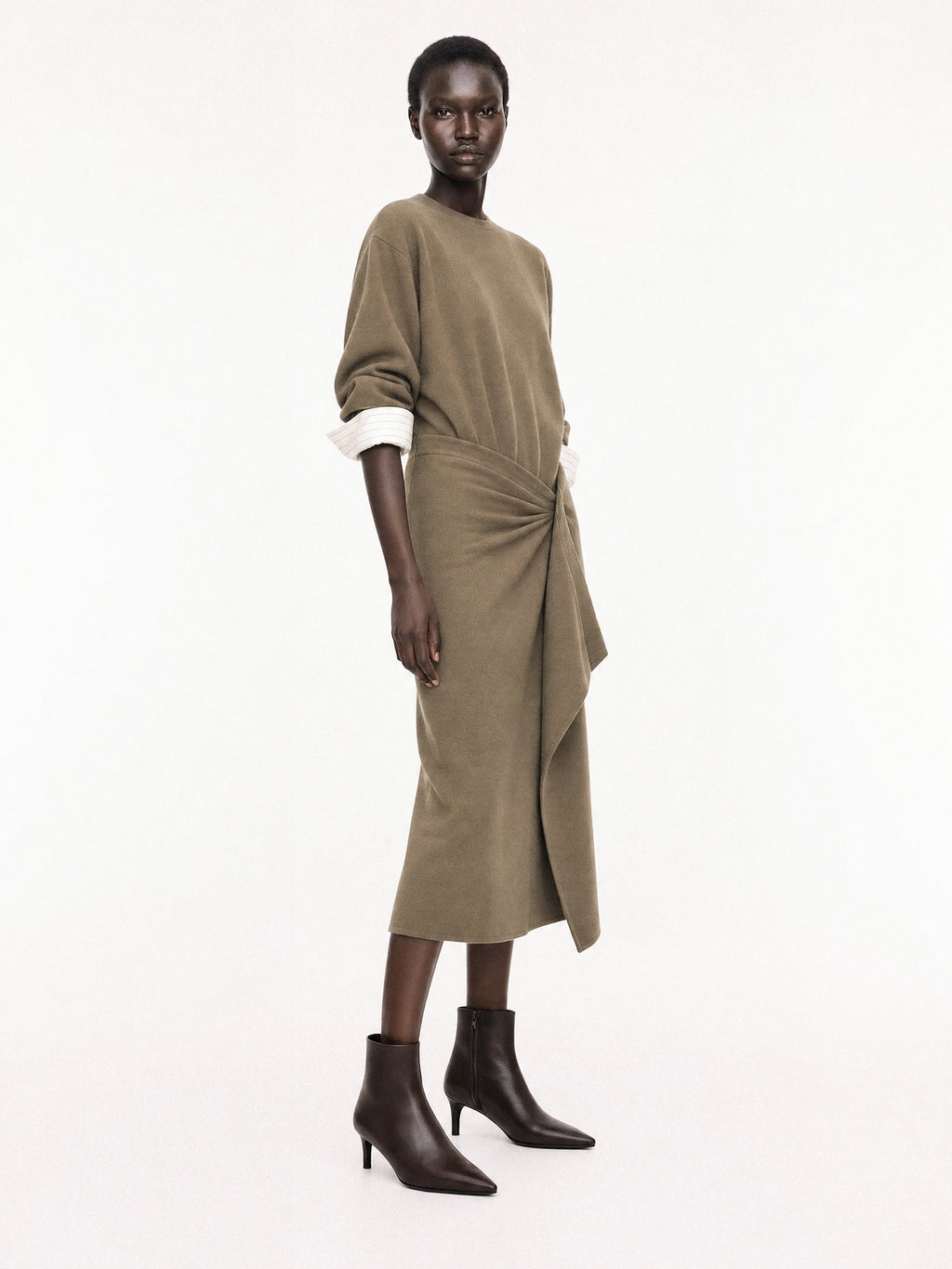 Bottines à talon et bout pointu Noura Low Chocolate Calf