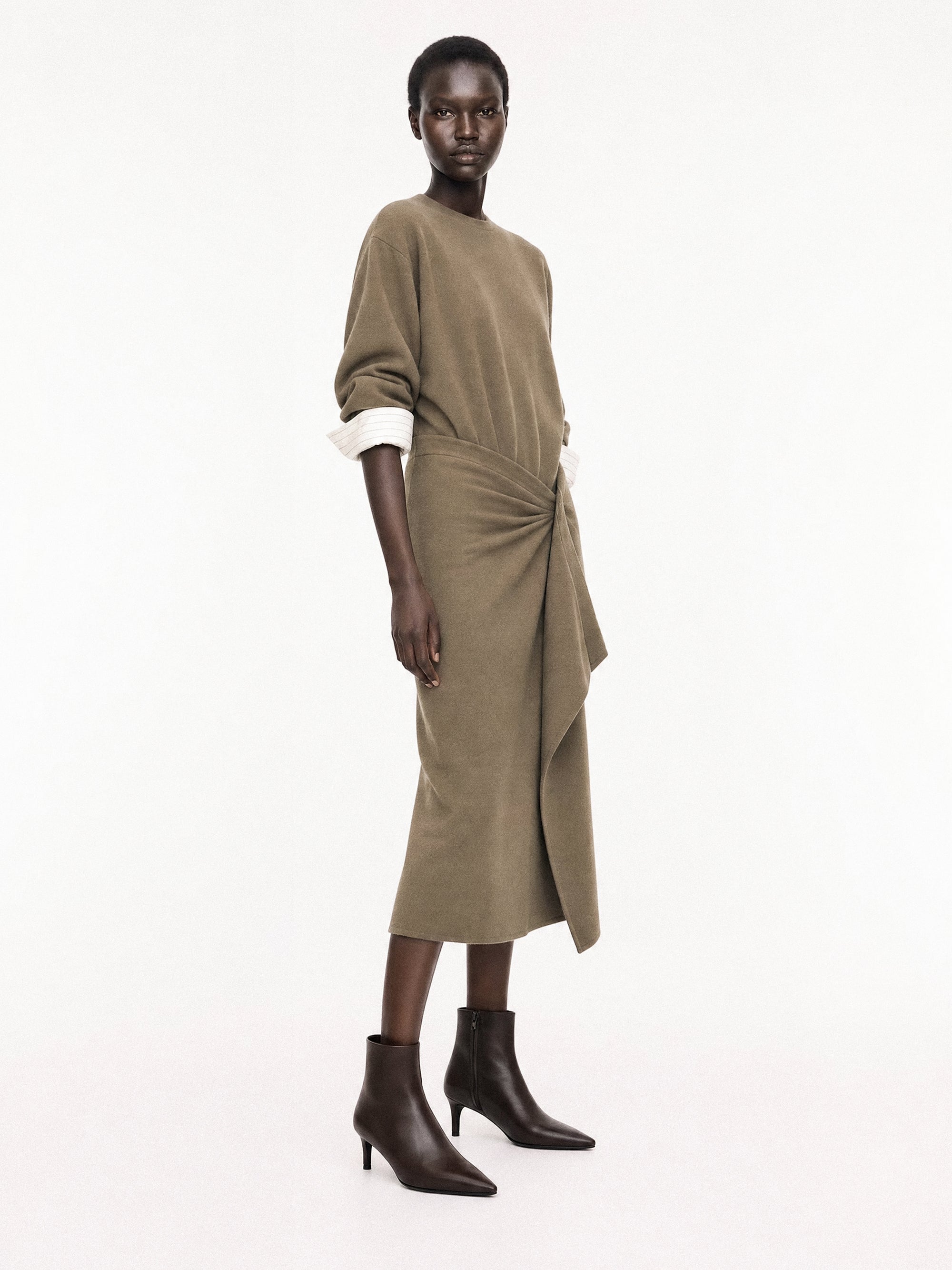 Bottines à talon et bout pointu Noura Low Chocolate Calf