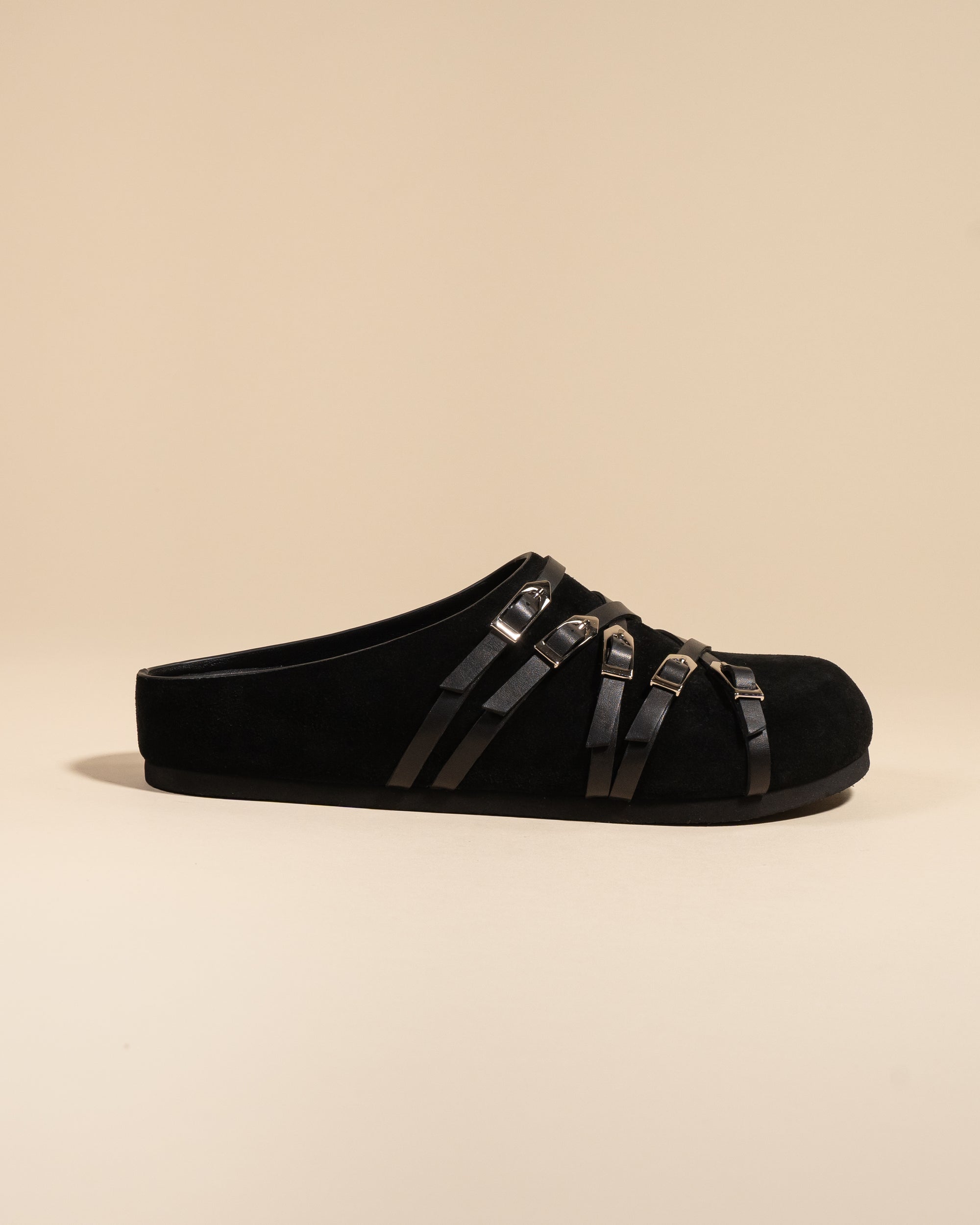 Mules sabots à brides et boucles en daim noir Toledo Black Suede