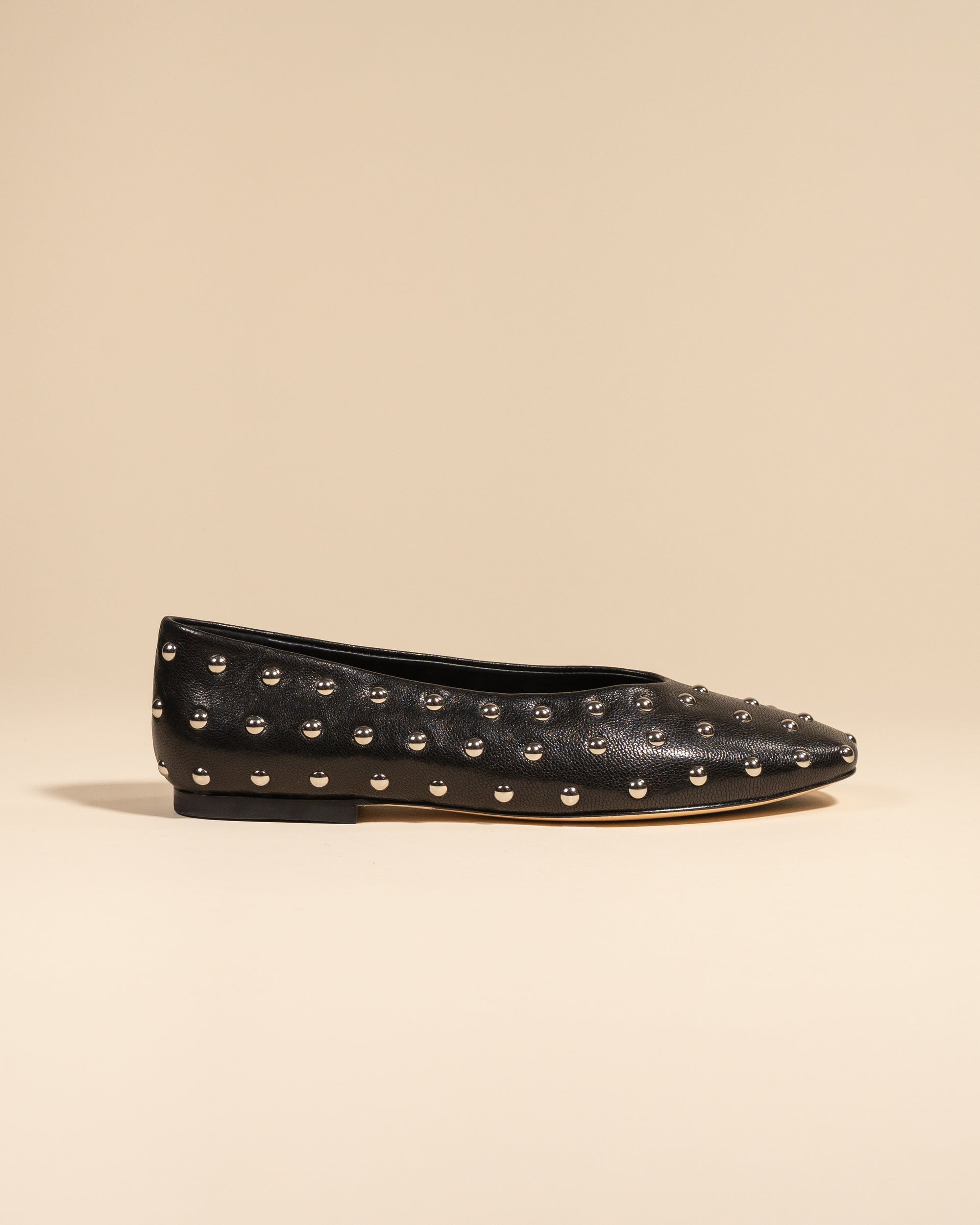 Ballerine cloutée en cuir noir Dieter Black Stud