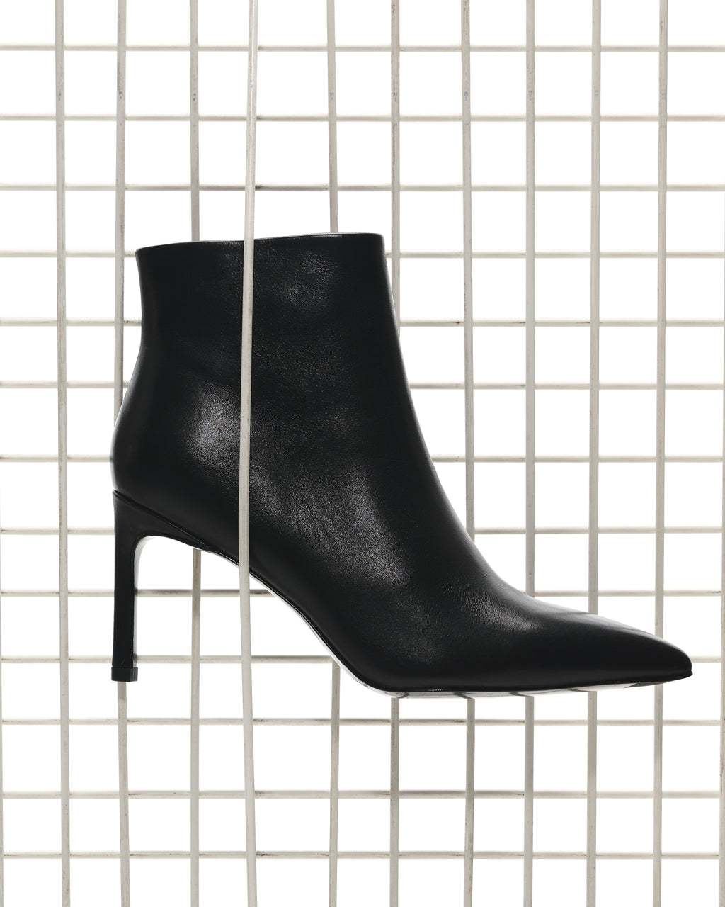 Bottines à talon et bout pointu Noura Black Calf
