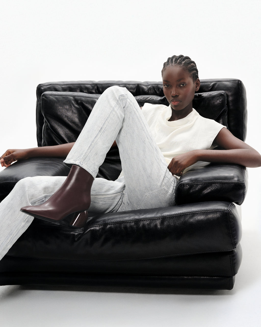 BOTTINES BORDEAUX A BOUT CARRE ET TALON HAUT RAMS BURGUNDY