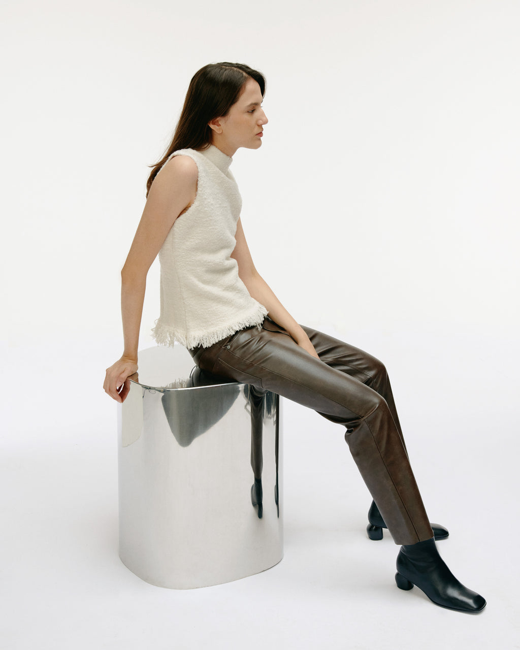 TADAO BLACK SQUARE-TOE, LOW-HEEL ANKLE BOOTS