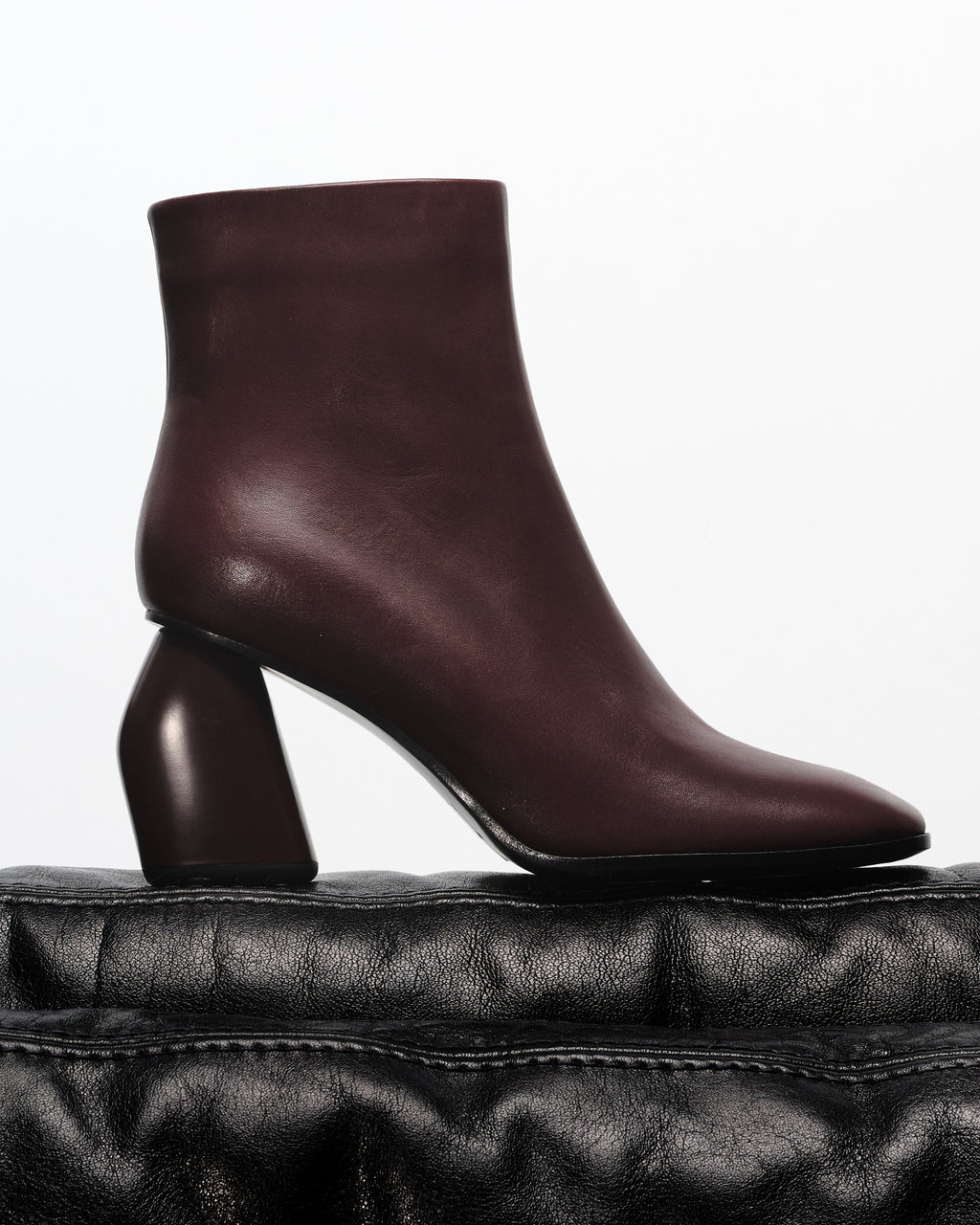 BOTTINES BORDEAUX A BOUT CARRE ET TALON HAUT RAMS BURGUNDY