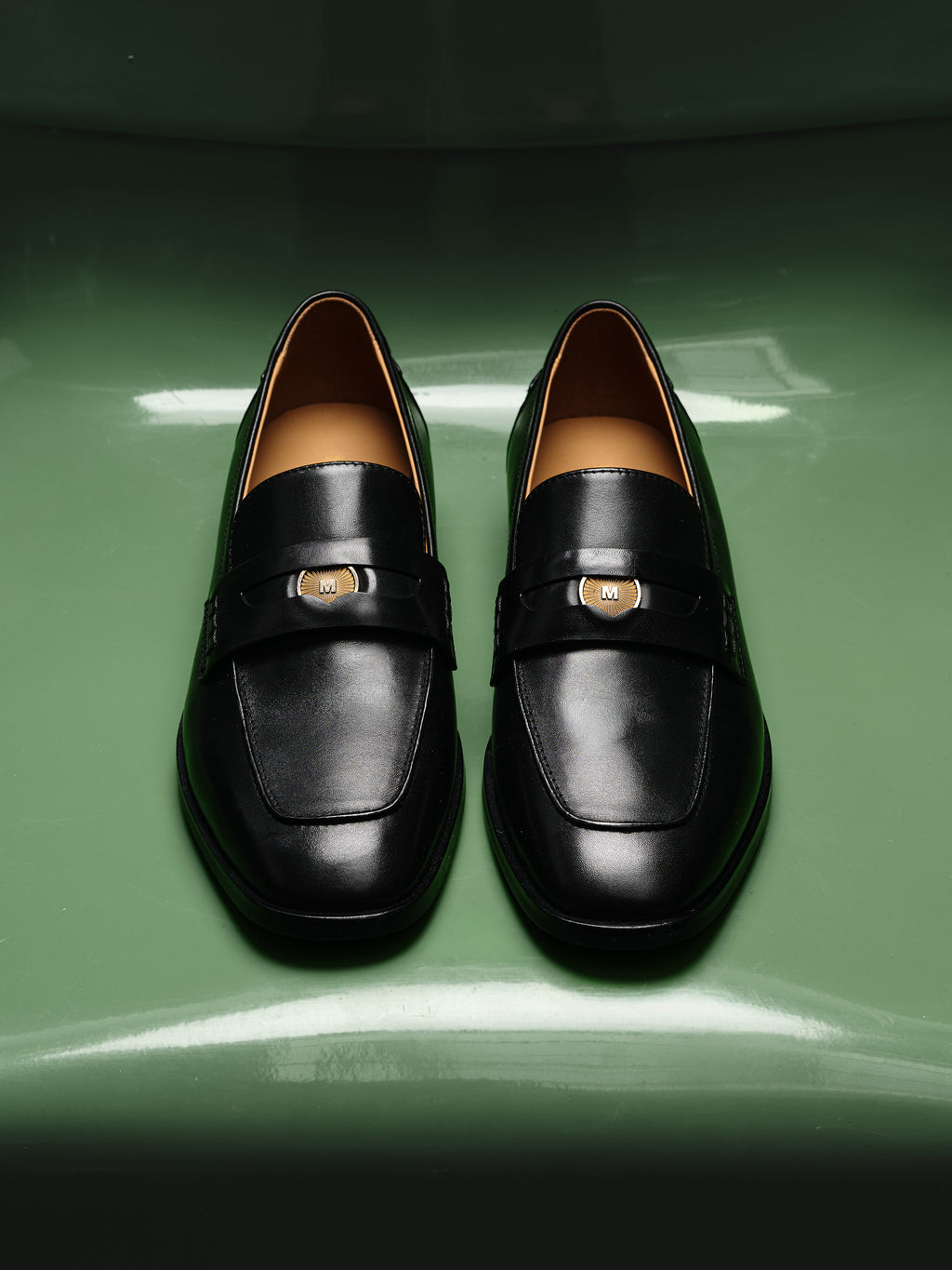 MOCASSINS EN CUIR NOIR LUCIANO PENNY BLACK