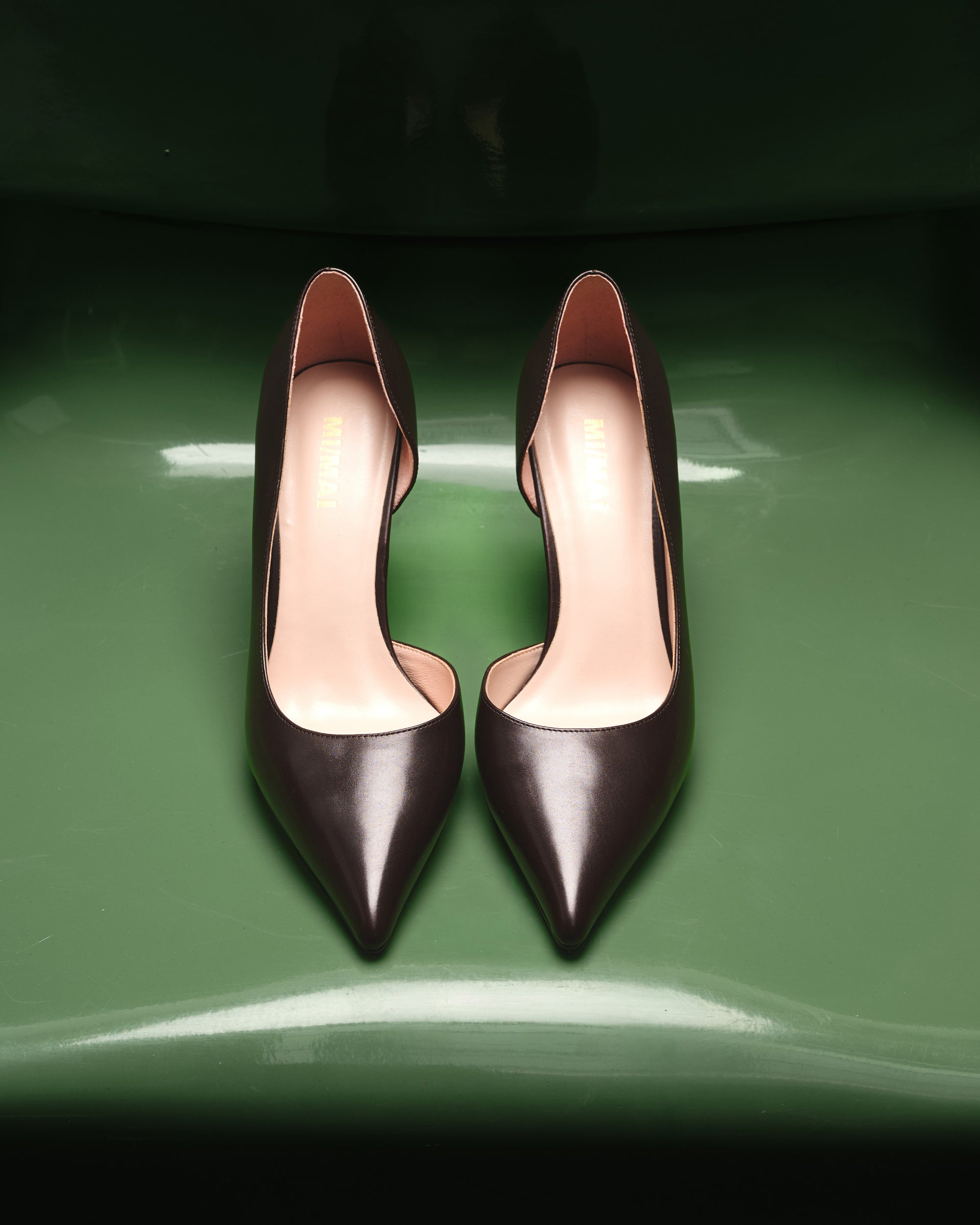 Escarpin en cuir chocolat à bout pointu Kelly Chocolate