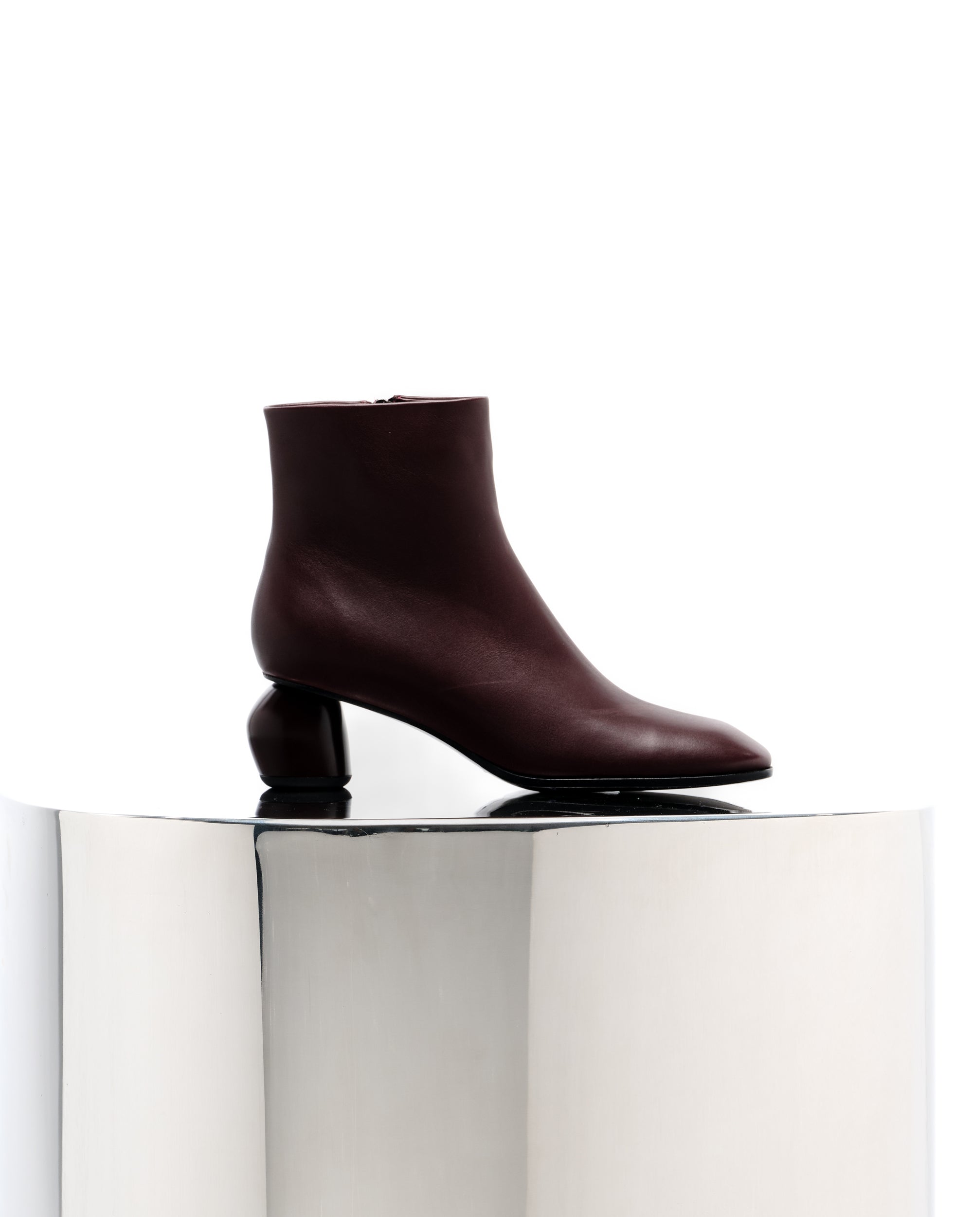 BOTTINES BORDEAUX A BOUT CARRE ET TALON BAS TADAO BURGUNDY