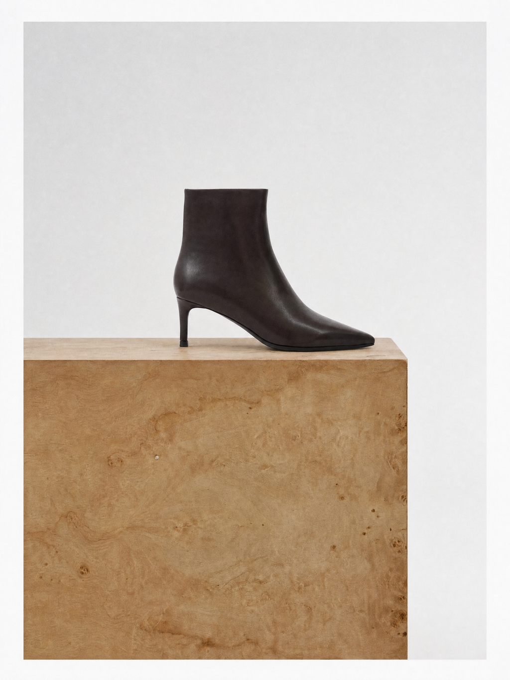 Bottines à talon et bout pointu Noura Low Chocolate Calf