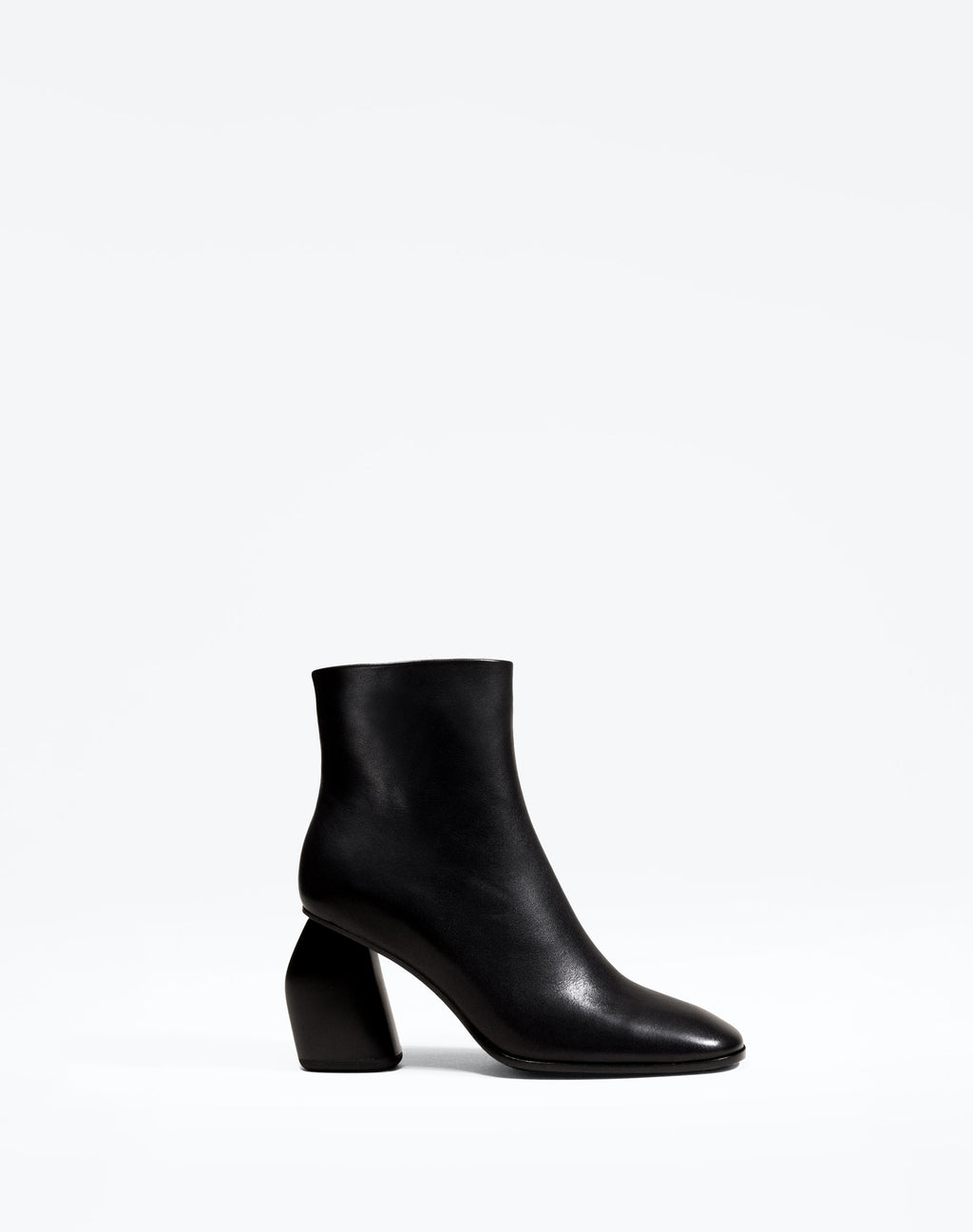 RAMS BLACK SQUARE-TOE, HIGH-HEEL ANKLE BOOTS