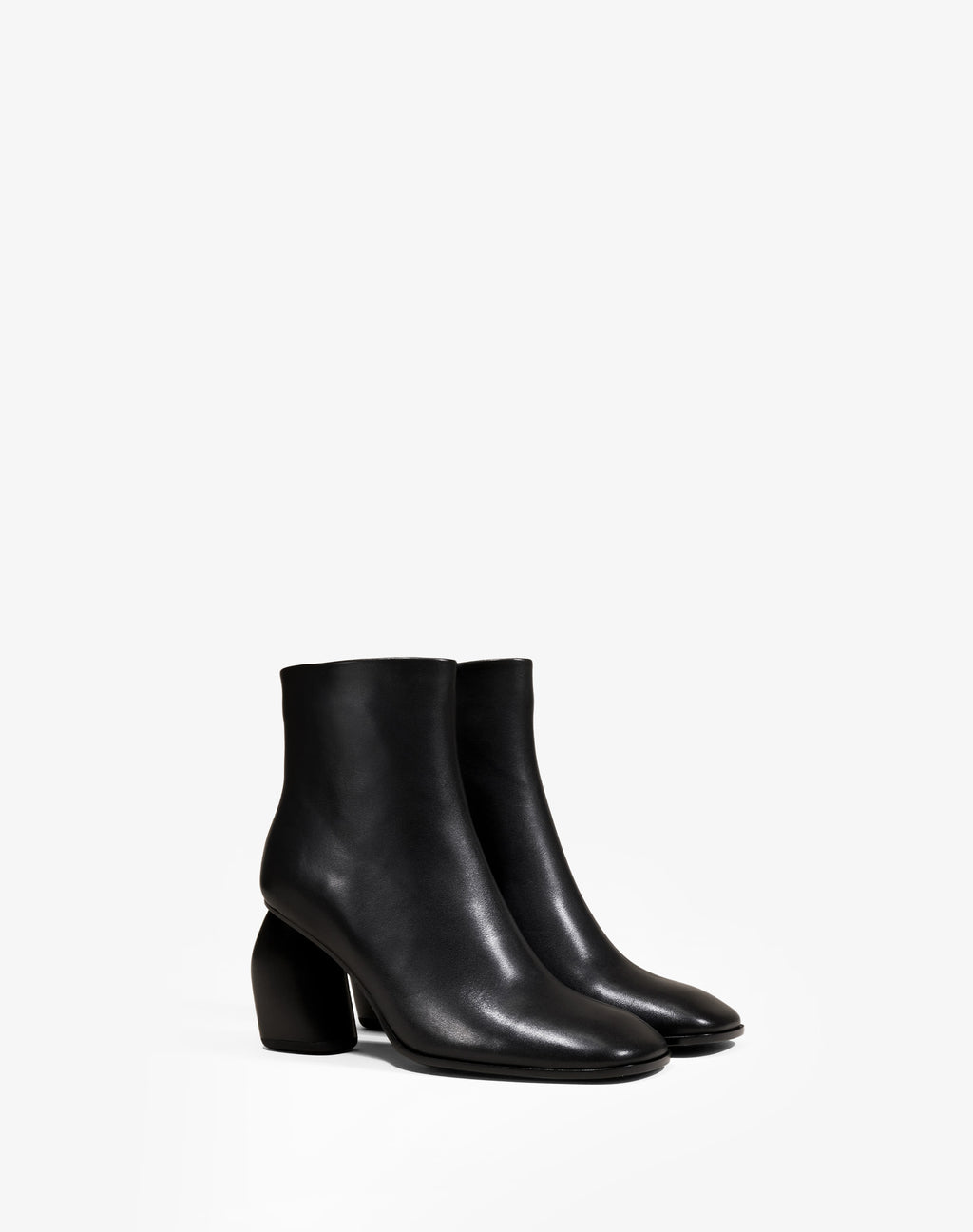 BOTTINES NOIRES A BOUT CARRE ET TALON HAUT RAMS BLACK