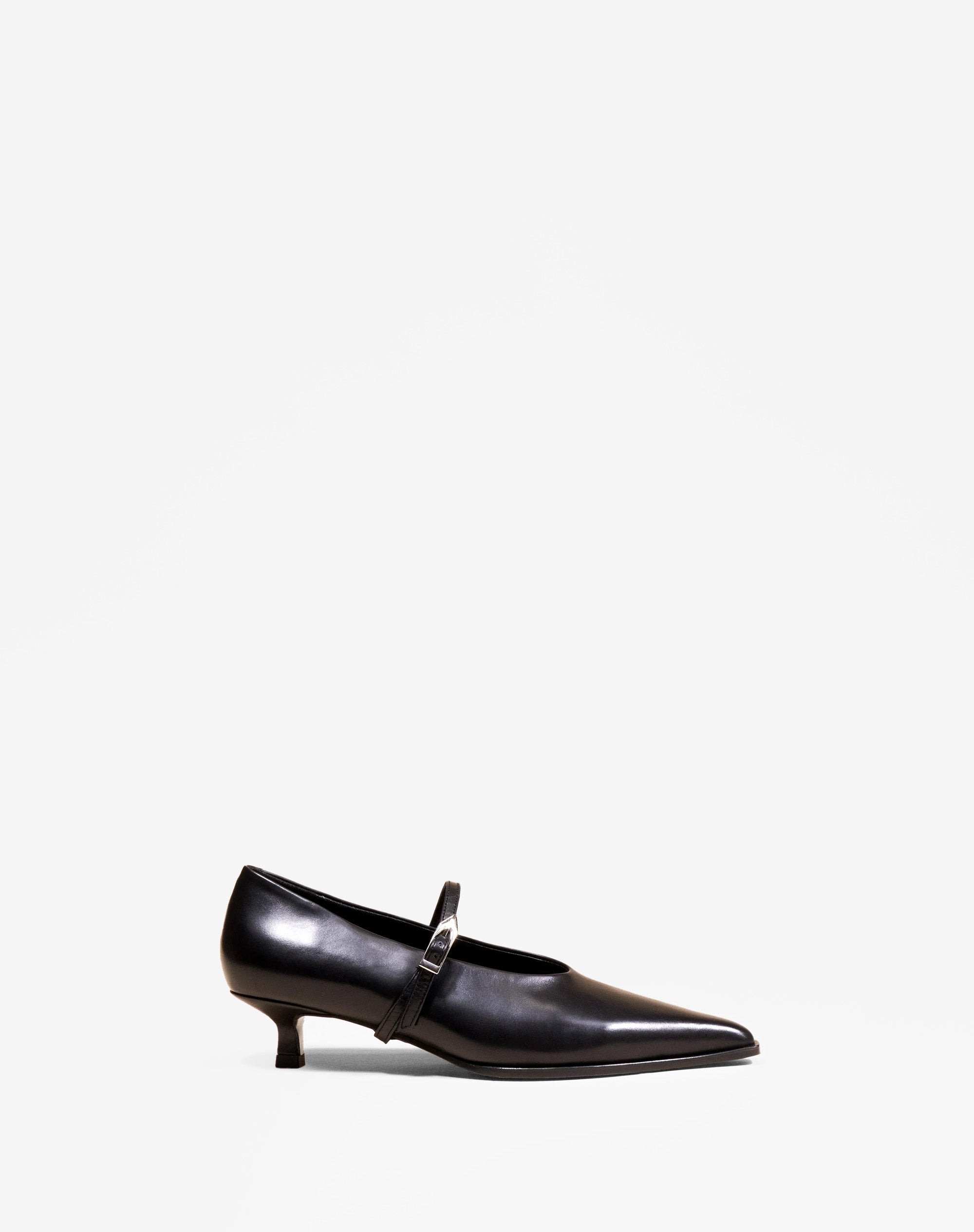 Escarpin à bout pointu, a bride et petit talon bobine en cuir noir Renzo Black