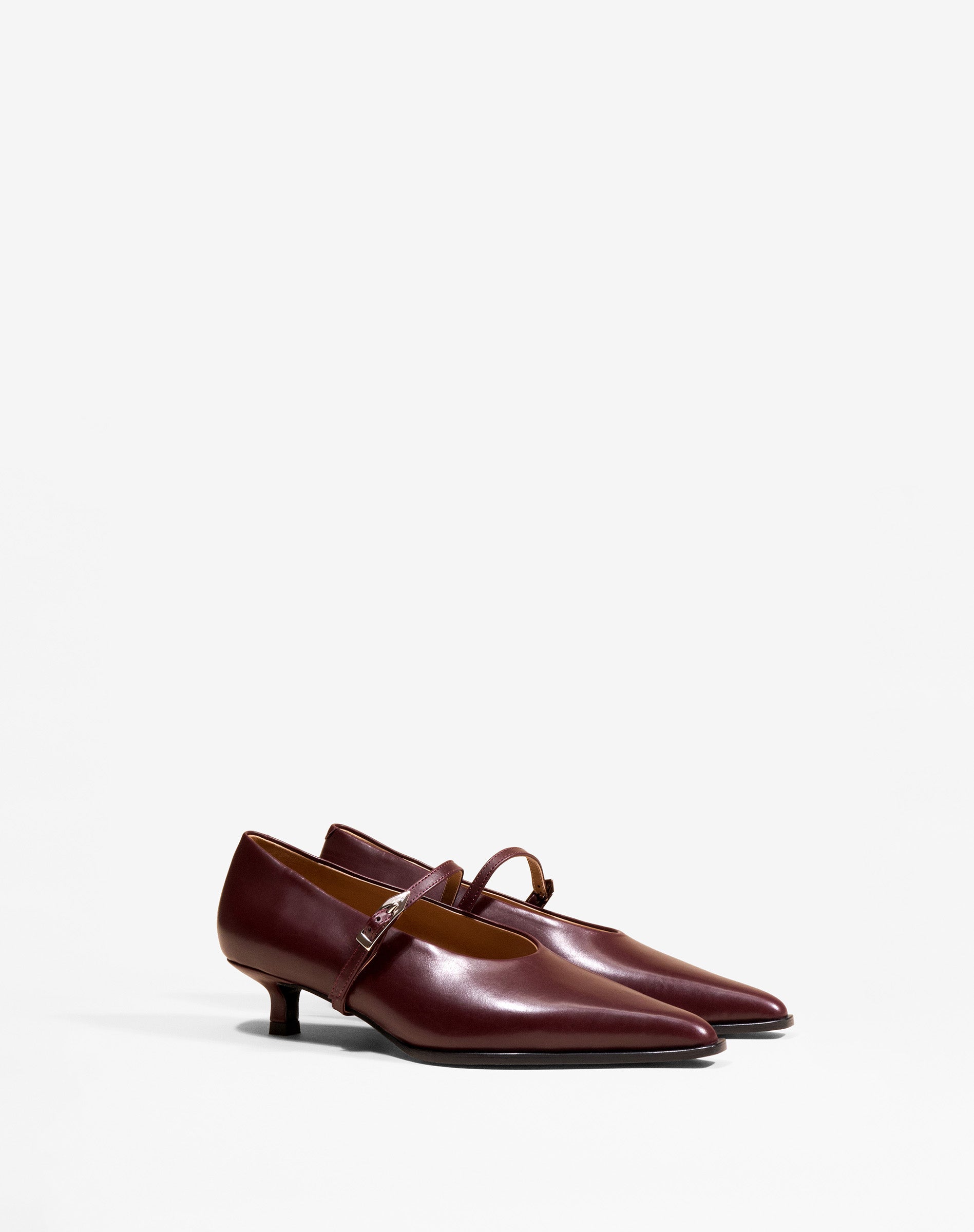 Escarpin à bout pointu et petit talon bobine en cuir burgundy Renzo Burgundy