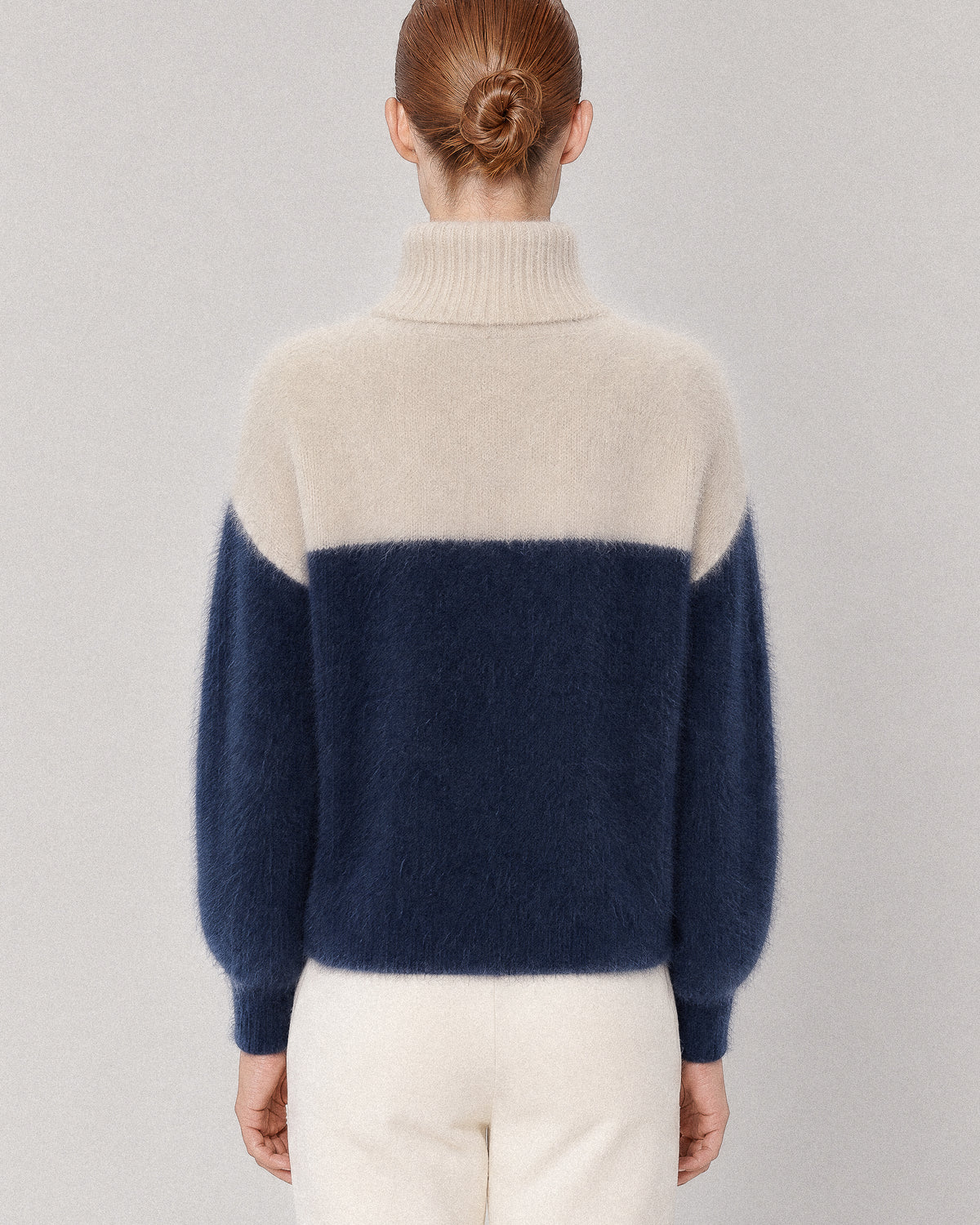 PULL COL ROULÉ EN MAILLE DE RACCOON SOLAL NAVY GREY