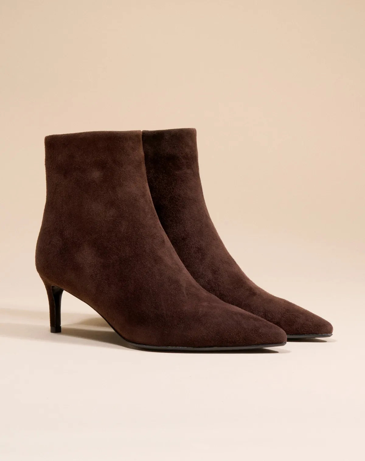Bottines à talon et bout pointu Noura Low Chocolate Suede