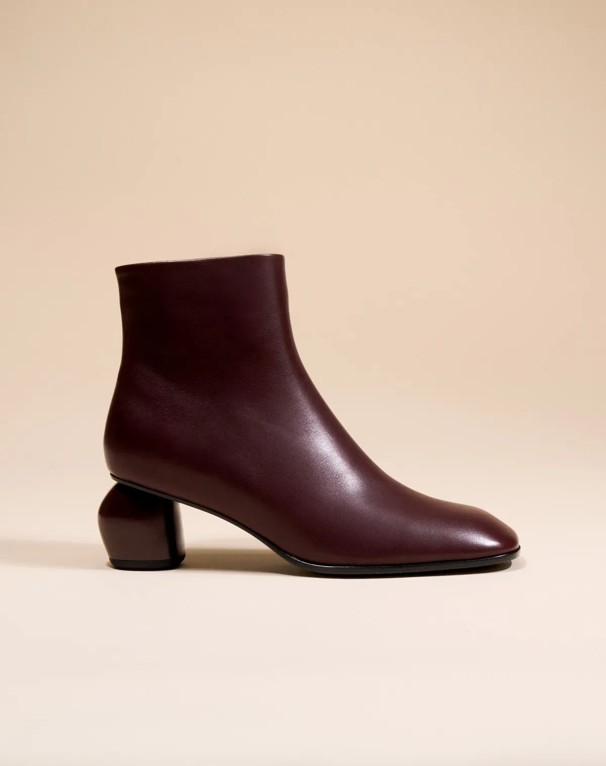 BOTTINES BORDEAUX A BOUT CARRE ET TALON BAS TADAO BURGUNDY