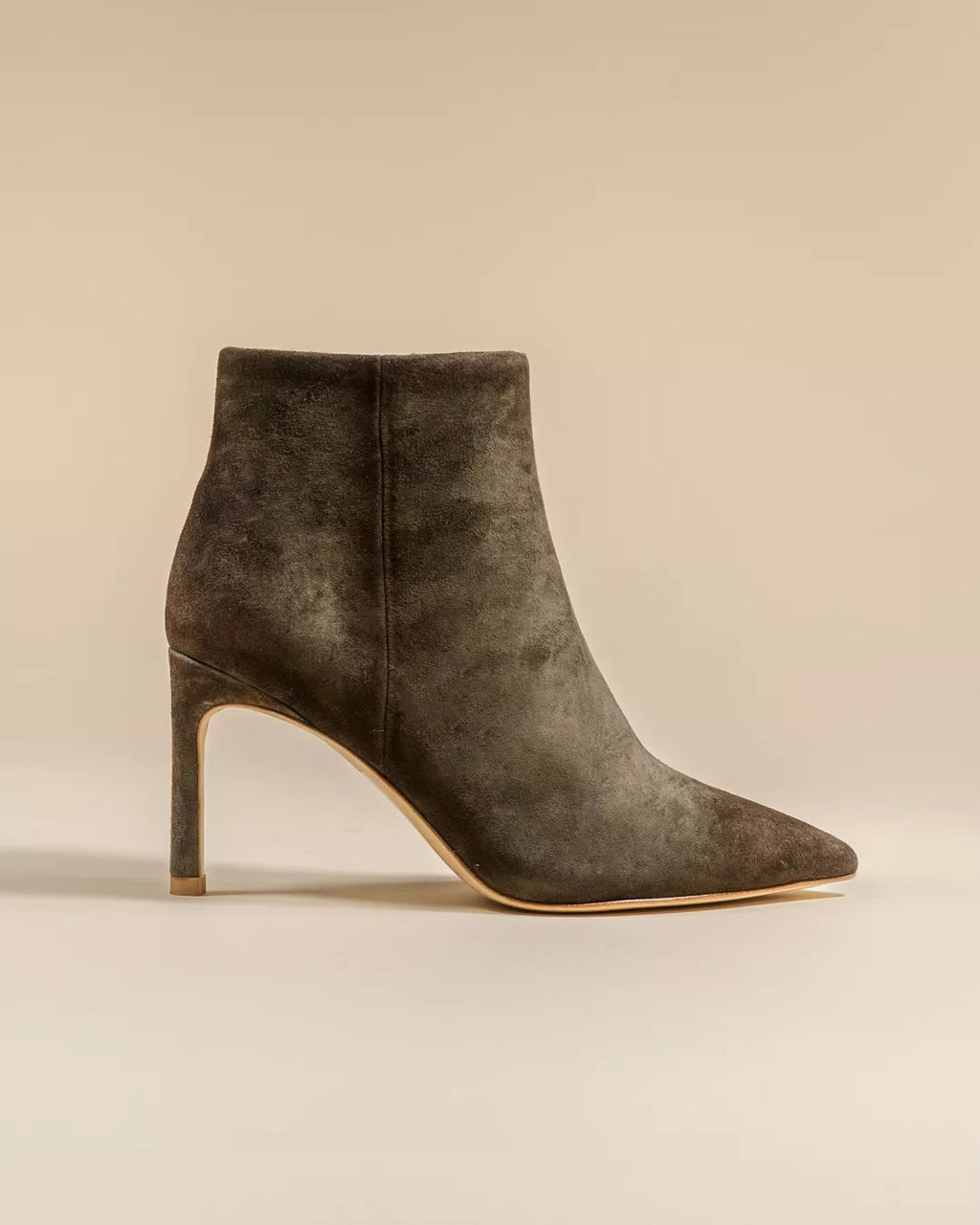 Bottines à talon et bout pointu Noura Kaki Suede