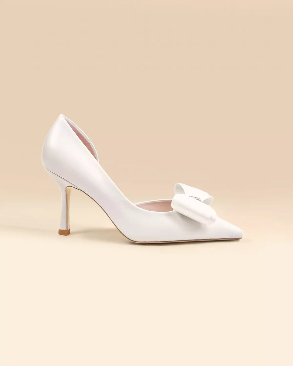 Escarpins blancs à bout pointu ornement noeud et strass Iris White Leather