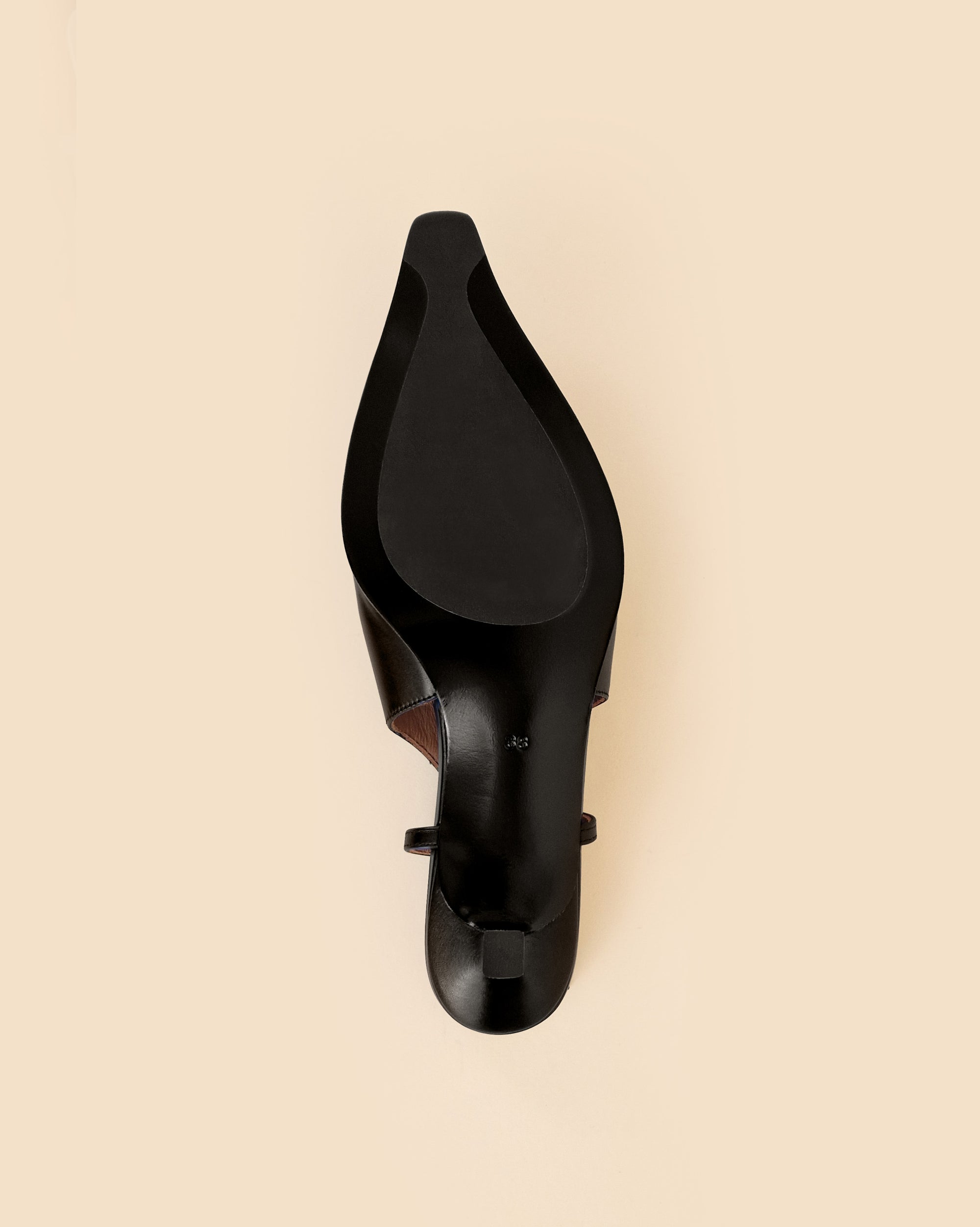 Escarpin sling back à petit talon bobine en cuir noir Marina Black